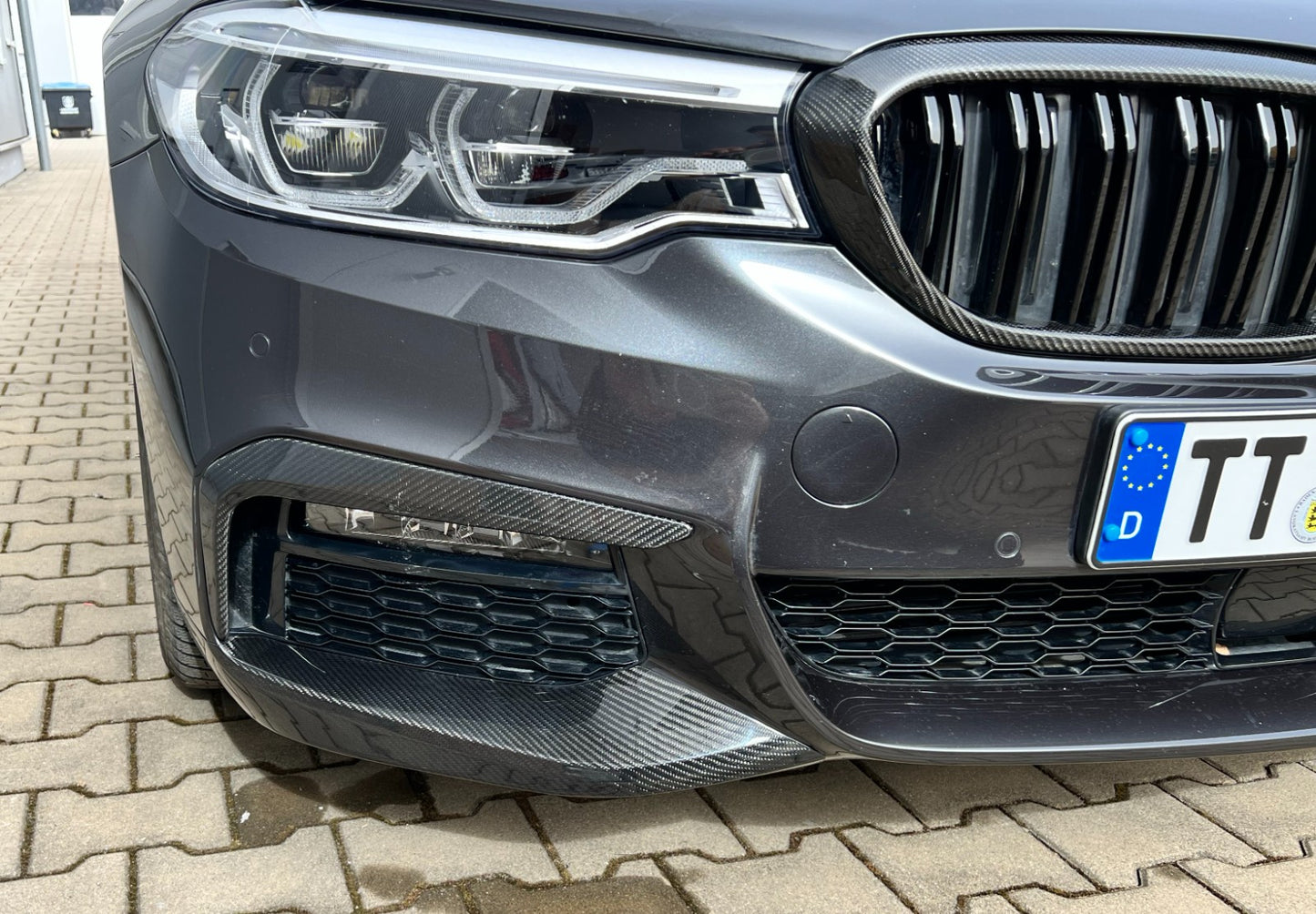 MAX CARBON Performance Front Flaps Cover air duct front lip for BMW G30 G31 with M package before LCI