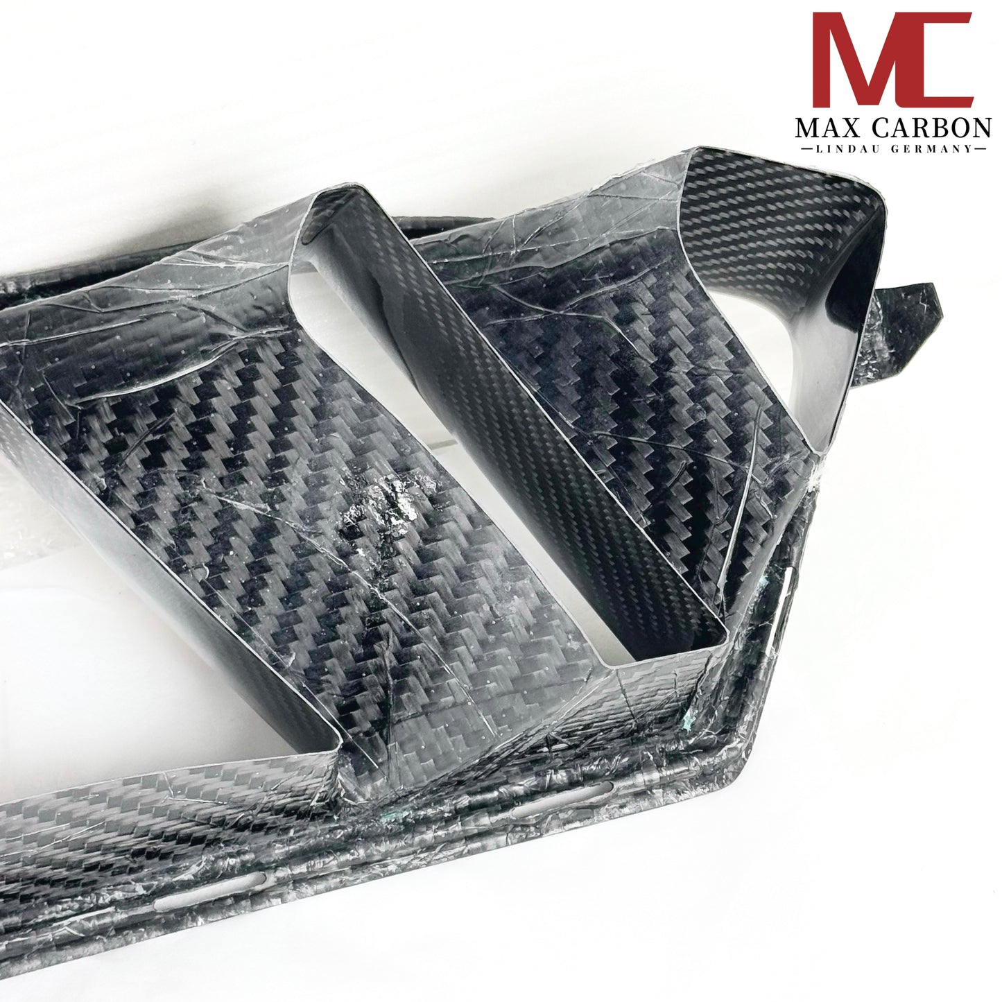 MAX CARBON Dry Carbon Prepreg Performance 2 Grille Air Intake Replacement for BMW M3 M4 G80 G81 G82 G83