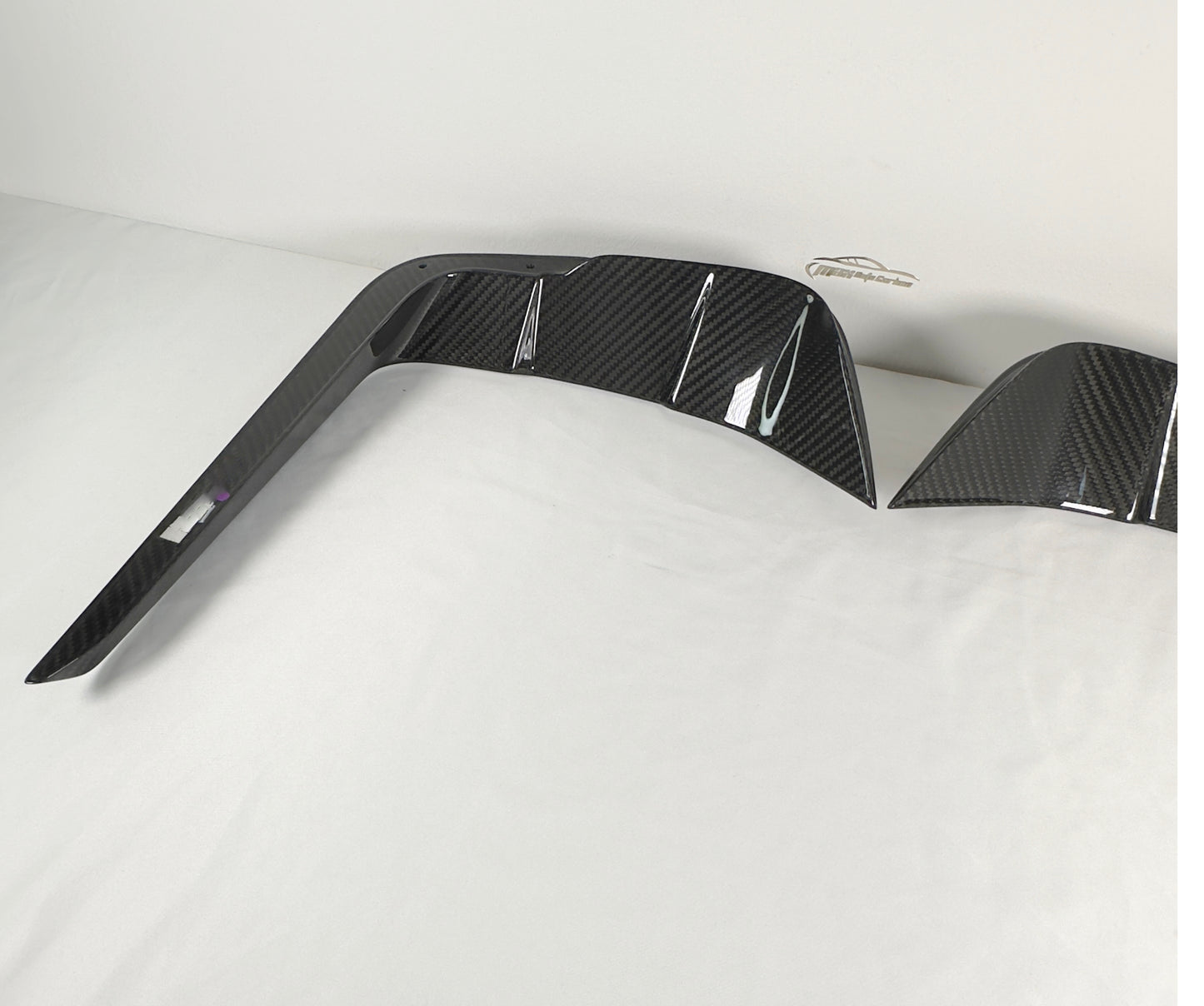 MAX CARBON Performance Real DRY CARBON PrePreg Front Lip Flick for BMW G14 G15 G16 M850