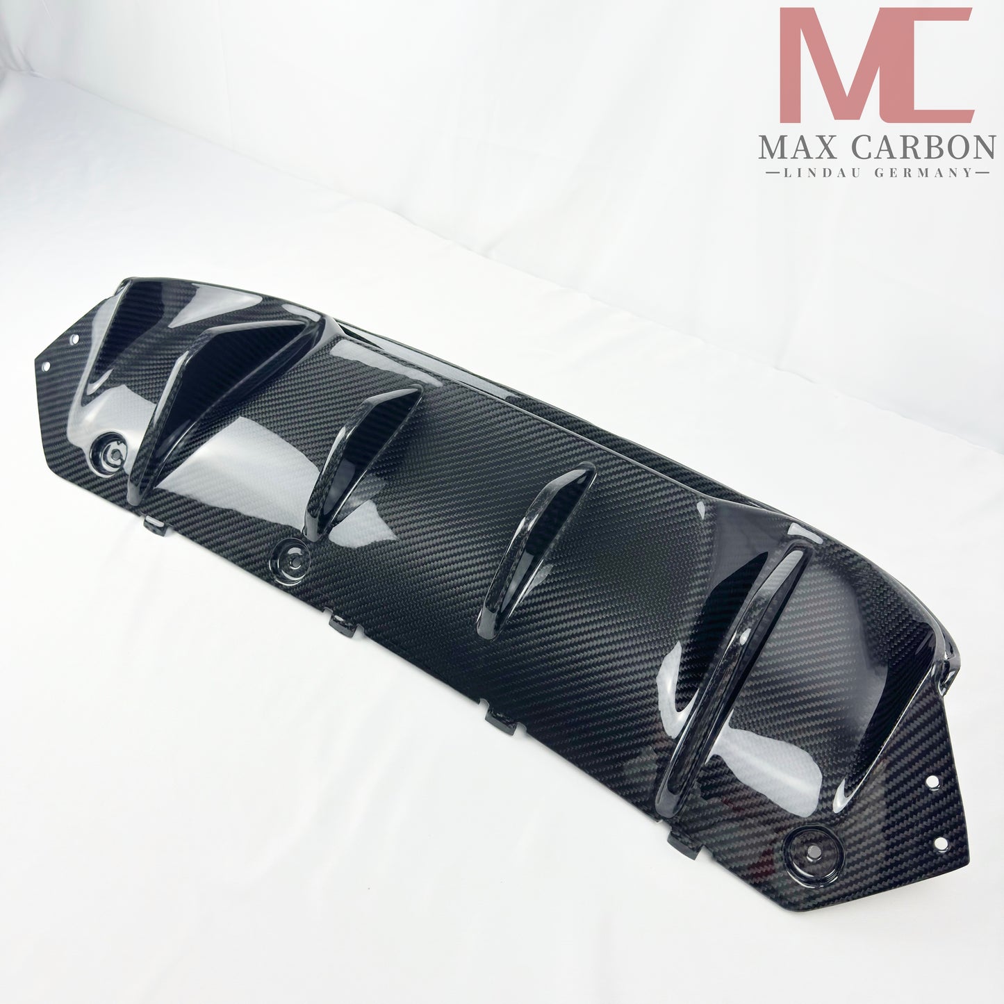 MAX CARBON Performance Real Full Carbon Dry Carbon Diffuser Rear Diffuser for BMW M5 F90