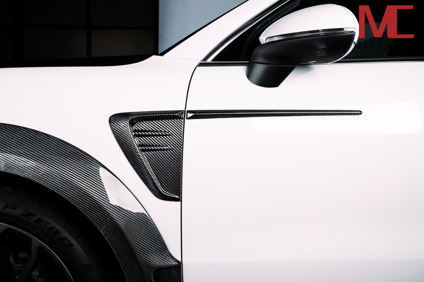 MAX CARBON DRY Carbon wheel house extensions wheel house covers suitable for Porsche Cayenne S GTS 9YA .2