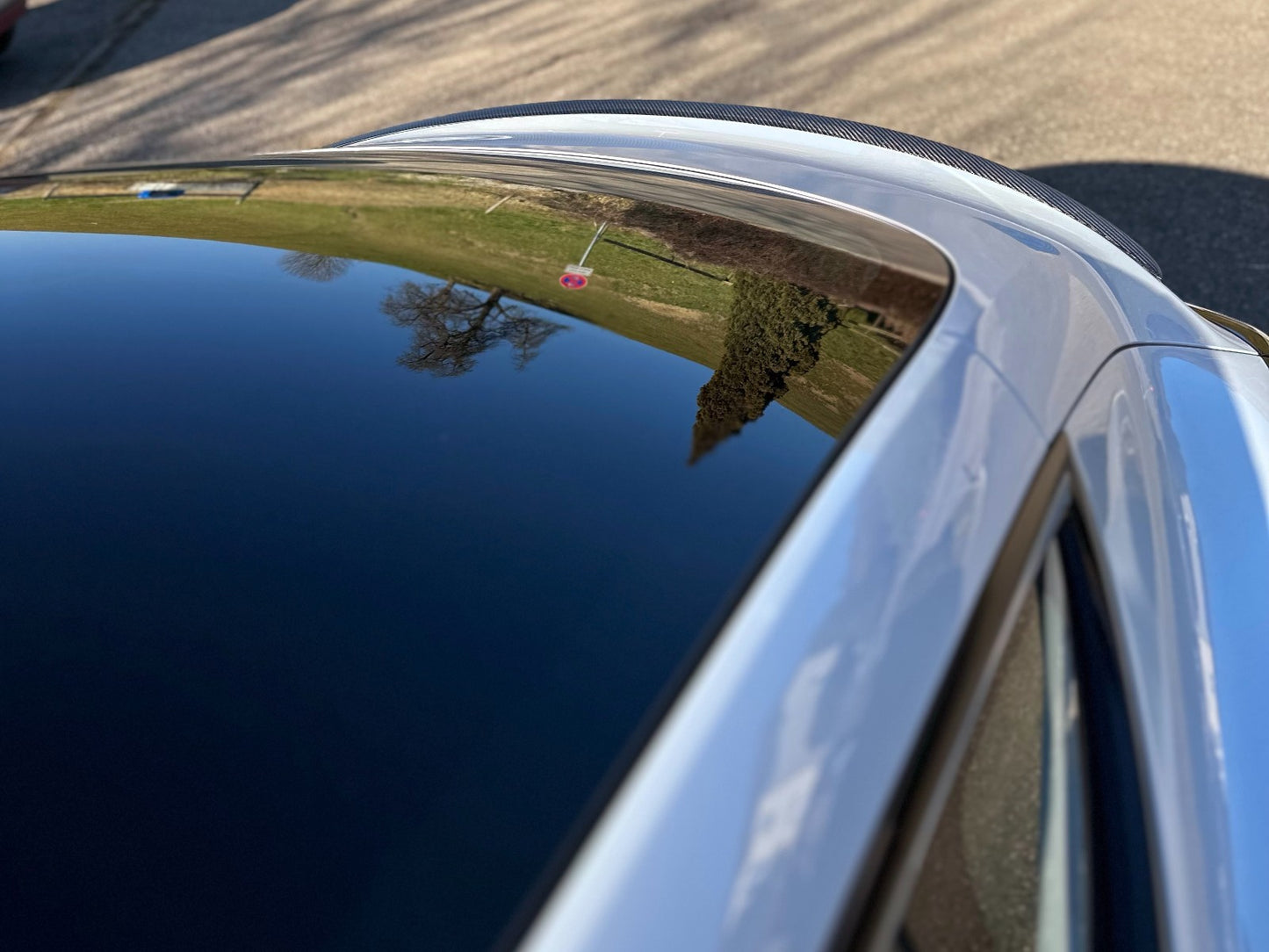 MAX CARBON Performance tear-off edge lip rear spoiler for TESLA MODEL 3