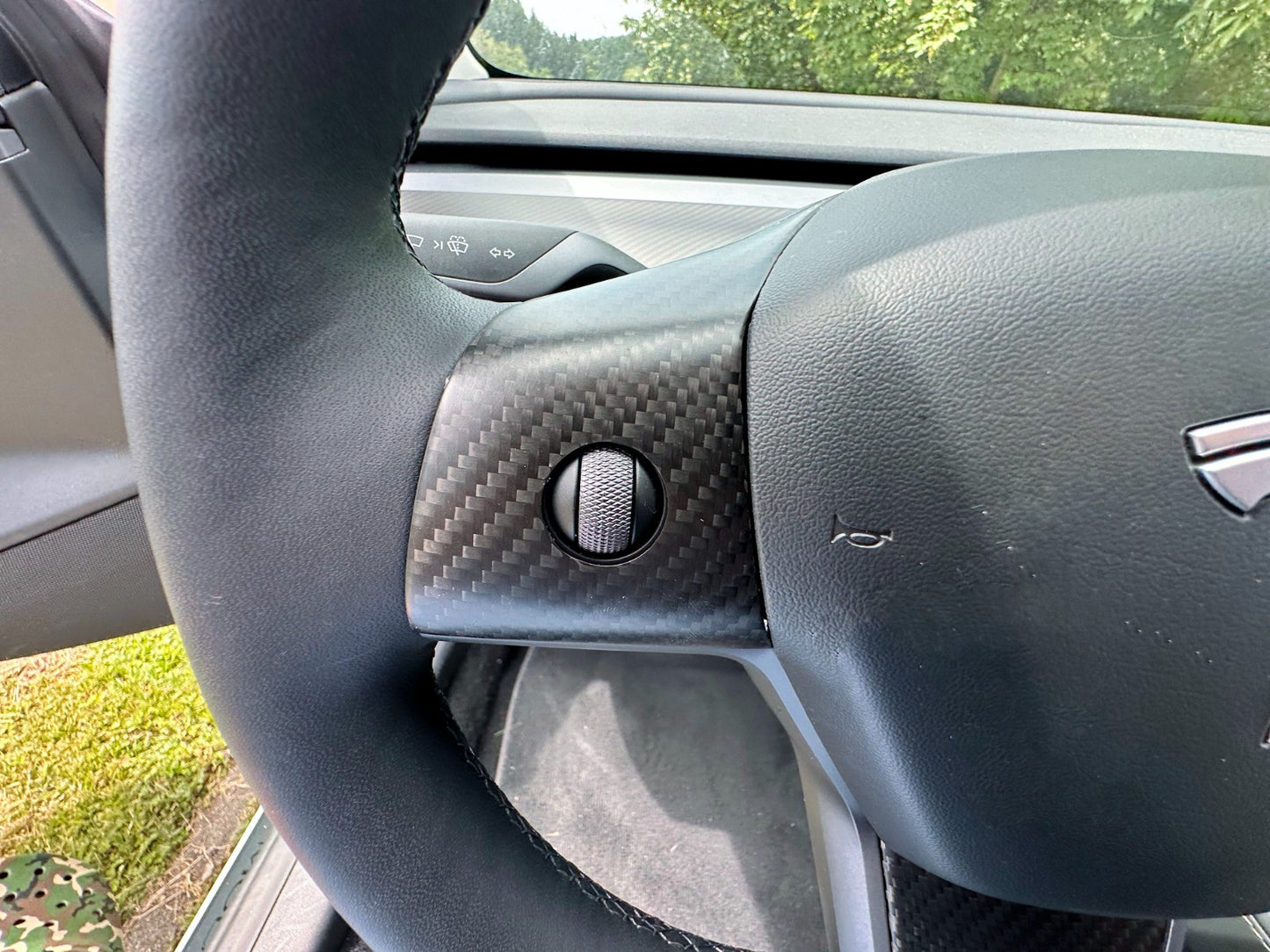 MAX CARBON Performance steering wheel covers Performance in a set for TESLA MODEL 3 MODEL Y