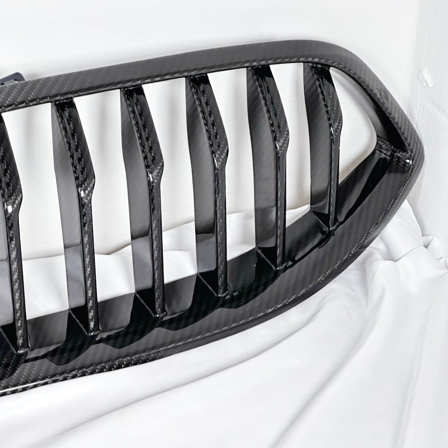 MAX CARBON Performance grille kidneys suitable for BMW 8 Series G14 G15 G16 M8 F91 F92 before LCI 