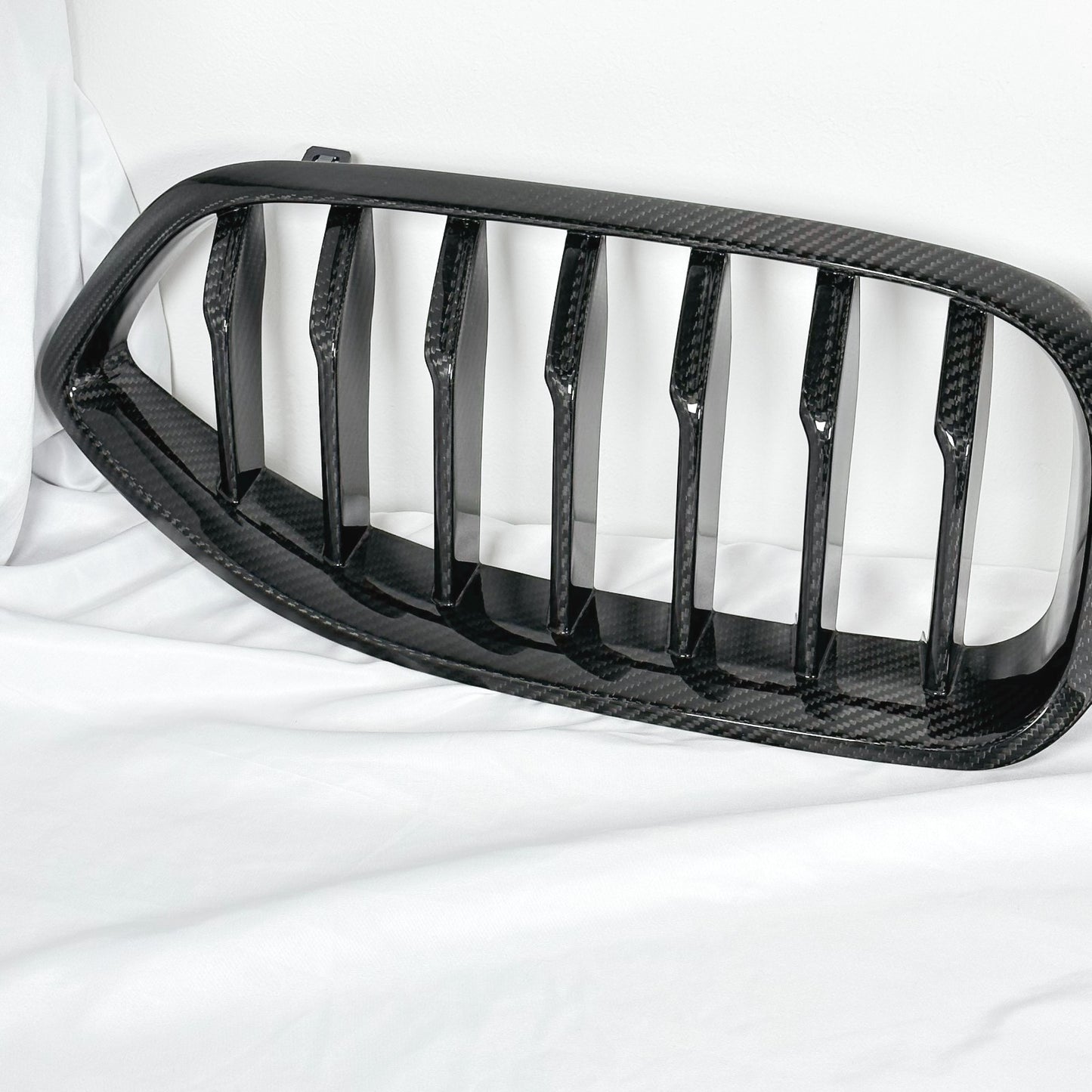 MAX CARBON Performance grille kidneys suitable for BMW 8 Series G14 G15 G16 M8 F91 F92 before LCI 