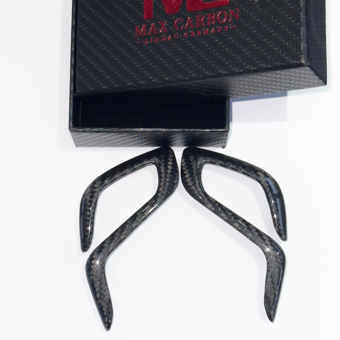 MAX CARBON DRY CARBON Performance replacement gear selector switch covers suitable for BMW M5 F90 X3M F97 X4M F98 