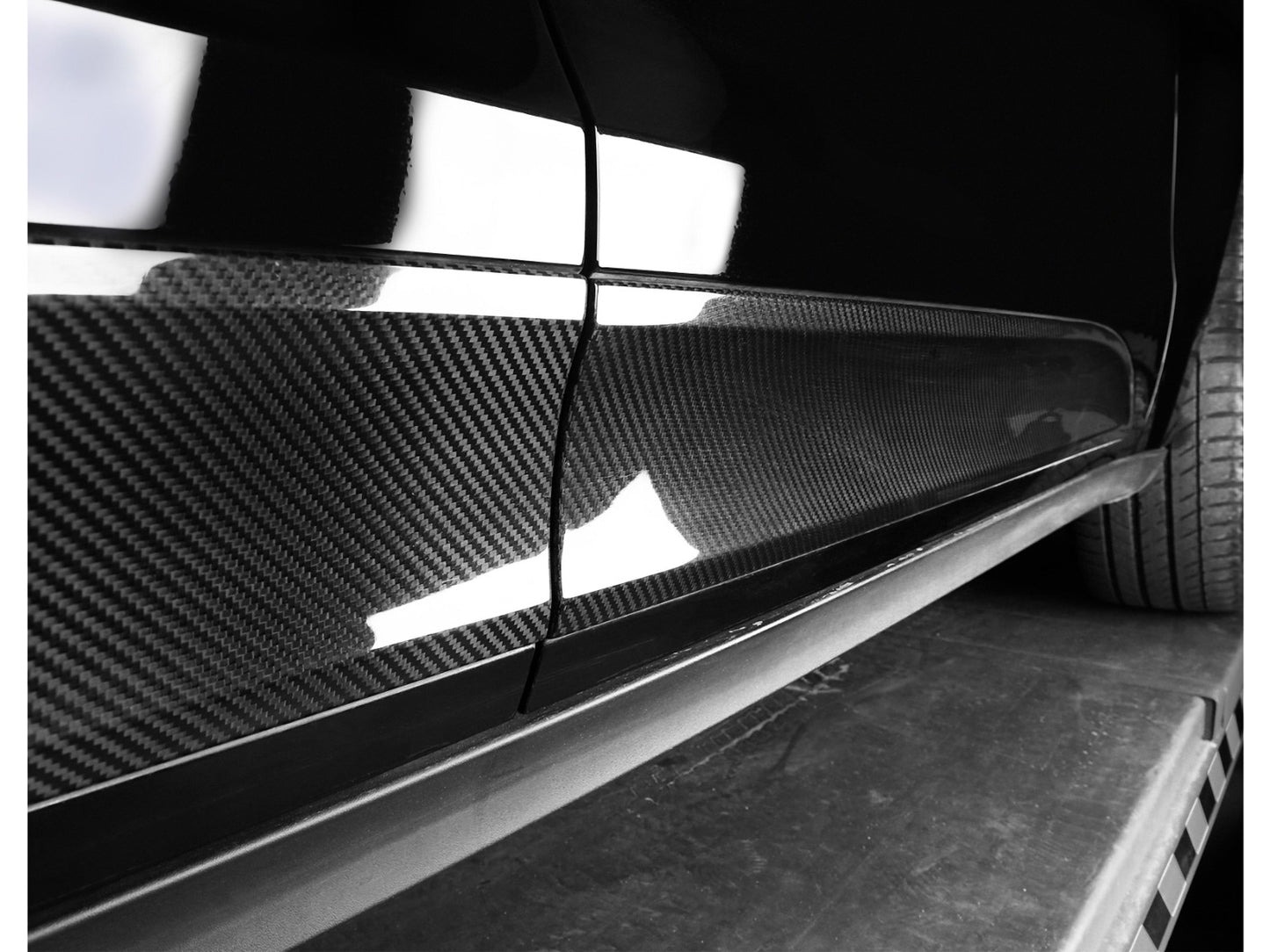 MAX CARBON Dry Carbon Door Trims Side Skirts Replacement for Porsche Macan 95B S GTS Turbo GT OEM Design 