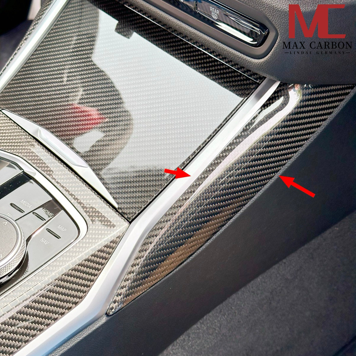 MAX CARBON Performance side center console covers for BMW G20 G21 G22 G23 G26 G42 G80 G81 G82 G83 G87 