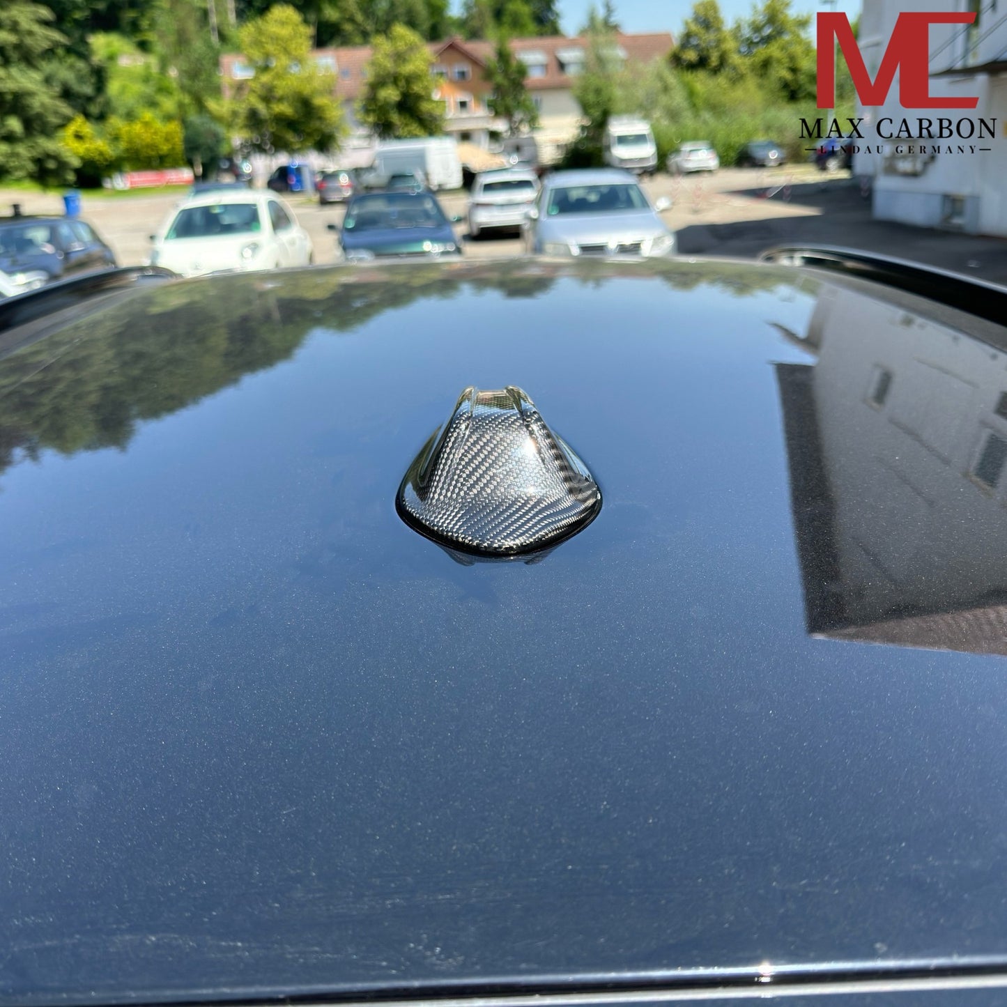 MAX CARBON Dry Carbon Shark Fin Antenna Cover for BMW 3 Series G21 M3 G81 X3 G01 X4 G02 X5 G05 X6 G06 X7 G07