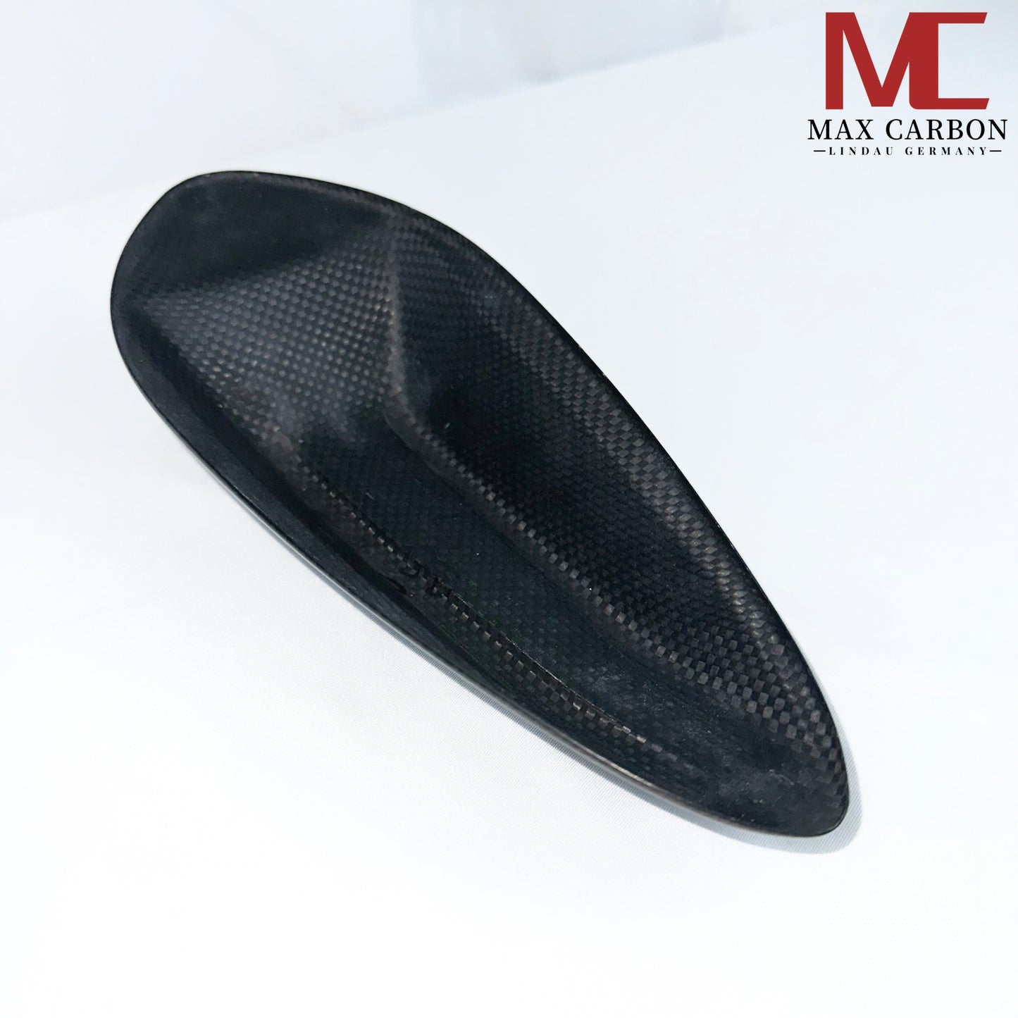 MAX CARBON Performance Shark Fin Antenna Cover for BMW 2 Series G42 M2 G87 3 Series G20 4 Series G22 M3 G80 M4 G82