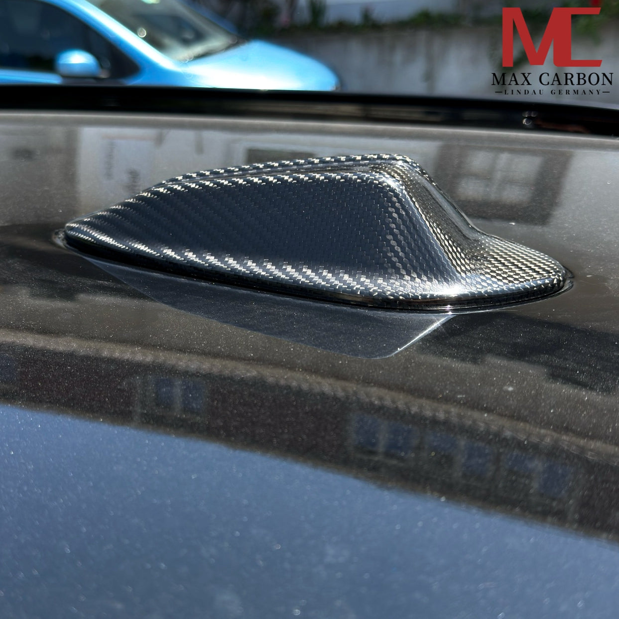 MAX CARBON Dry Carbon Shark Fin Antenna Cover for BMW 3 Series G21 M3 G81 X3 G01 X4 G02 X5 G05 X6 G06 X7 G07