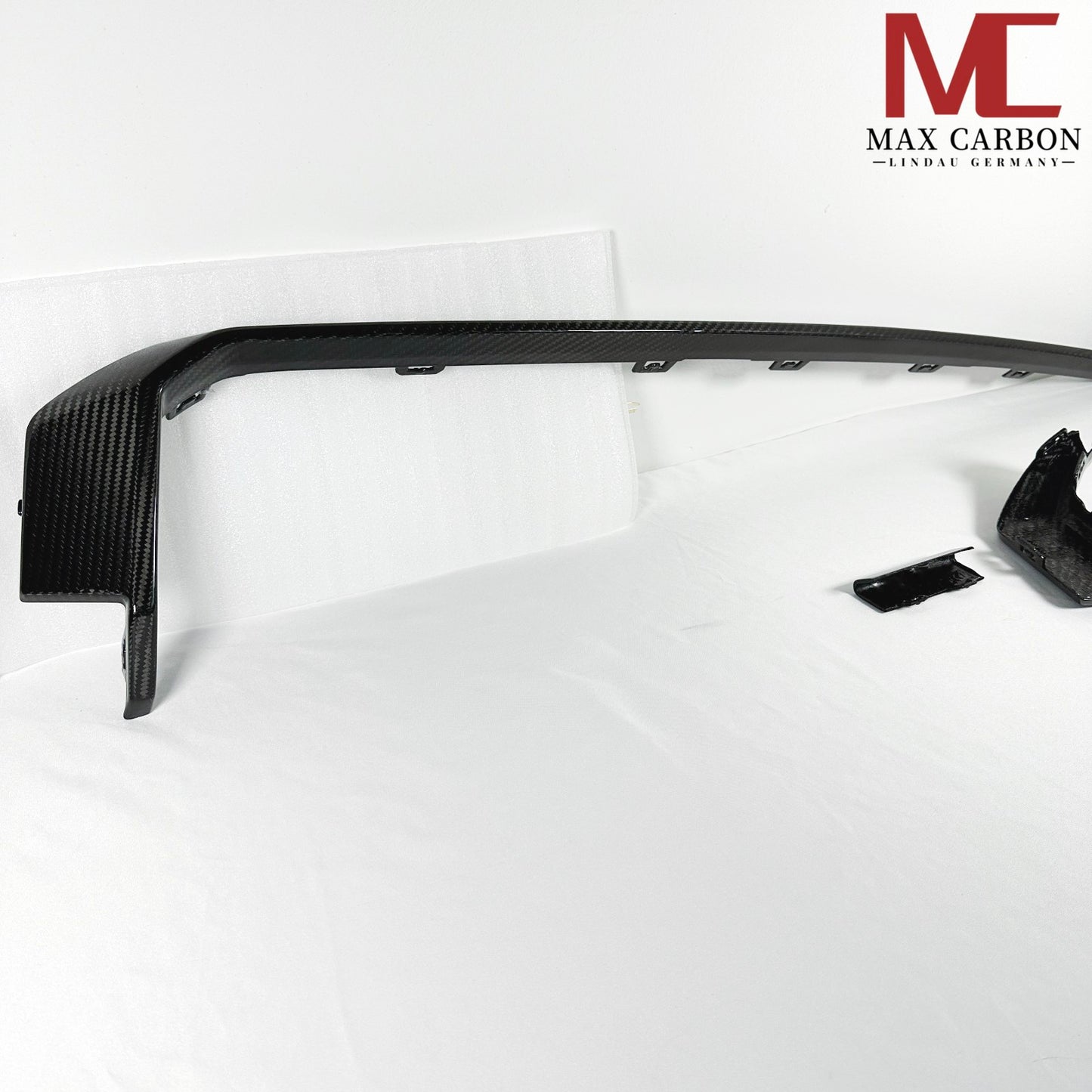 MAX CARBON Performance Diffuser Strips Replacement Rear Bumper for BMW M3 G80 G81 M4 G82 G83 