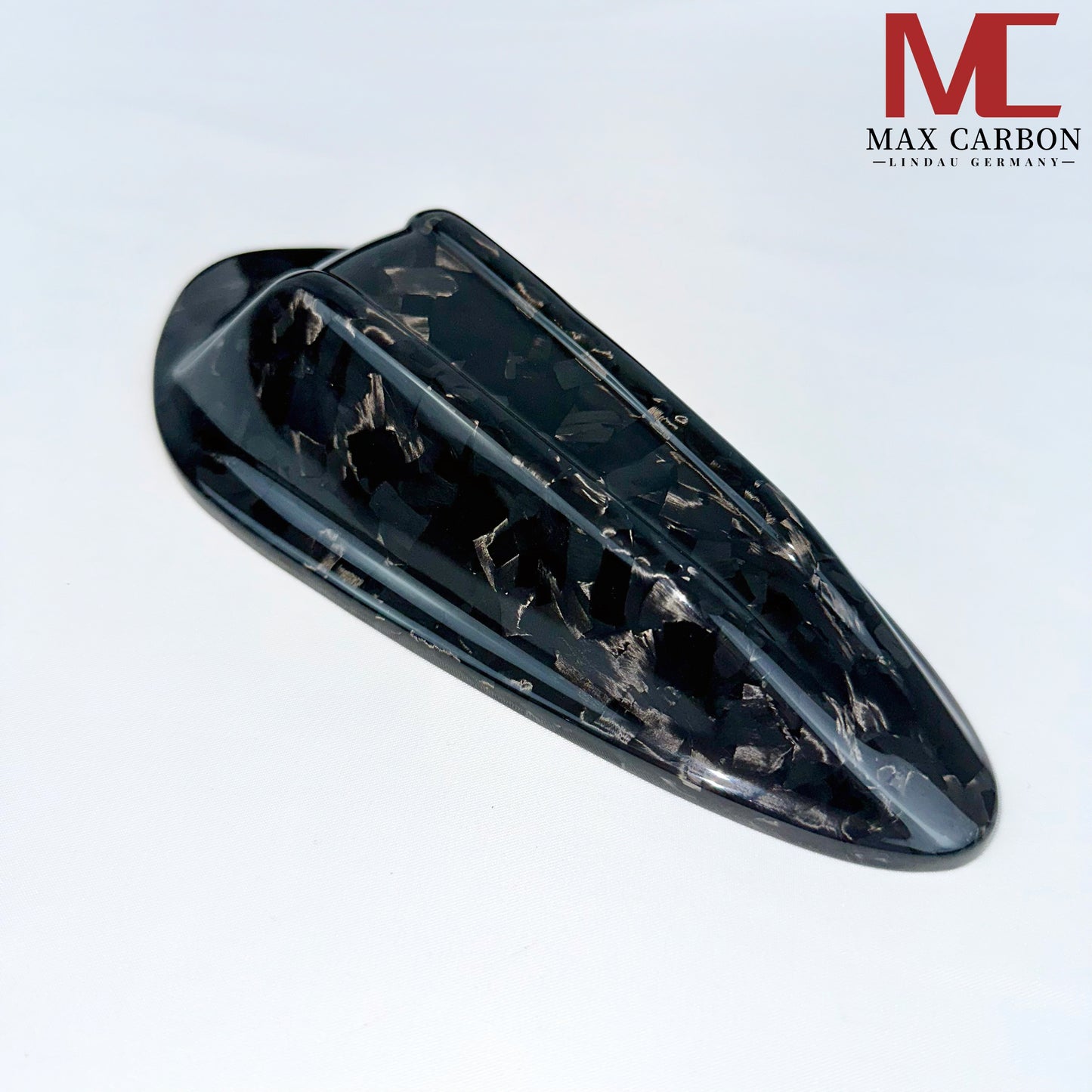 MAX CARBON Dry Carbon Shark Fin Antenna Cover for BMW 3 Series G21 M3 G81 X3 G01 X4 G02 X5 G05 X6 G06 X7 G07