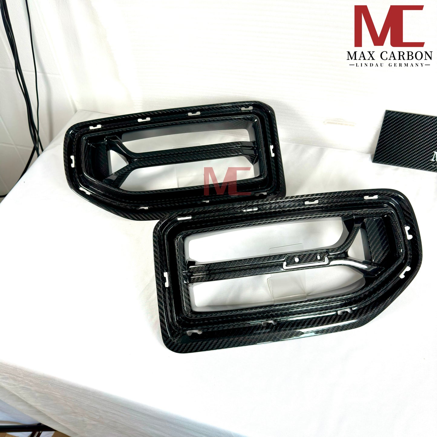 MAX CARBON Dry Carbon Kühlergrill Nieren Ersatz Gitter passend für BMW M2 G87 inkl. LCI und CS