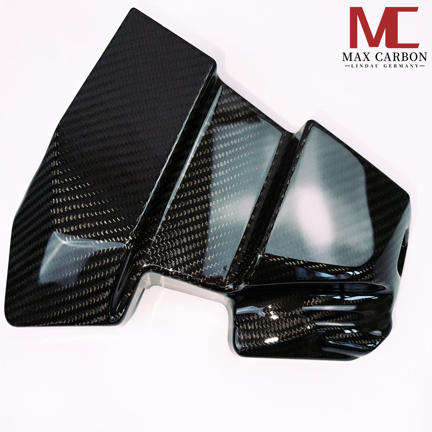 MAX CARBON Performance battery cover in the engine compartment for BMW G80 G81 M3 G82 G83 M4 M2 G87 