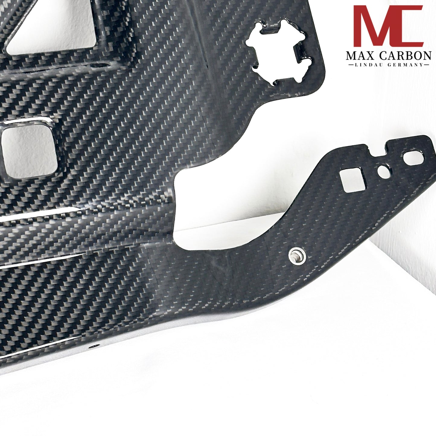 MAX CARBON Shroud Full Replacement Cooling Shroud Slam Panel for BMW G80 G81 G82 G83 G87 M3 M4 M2