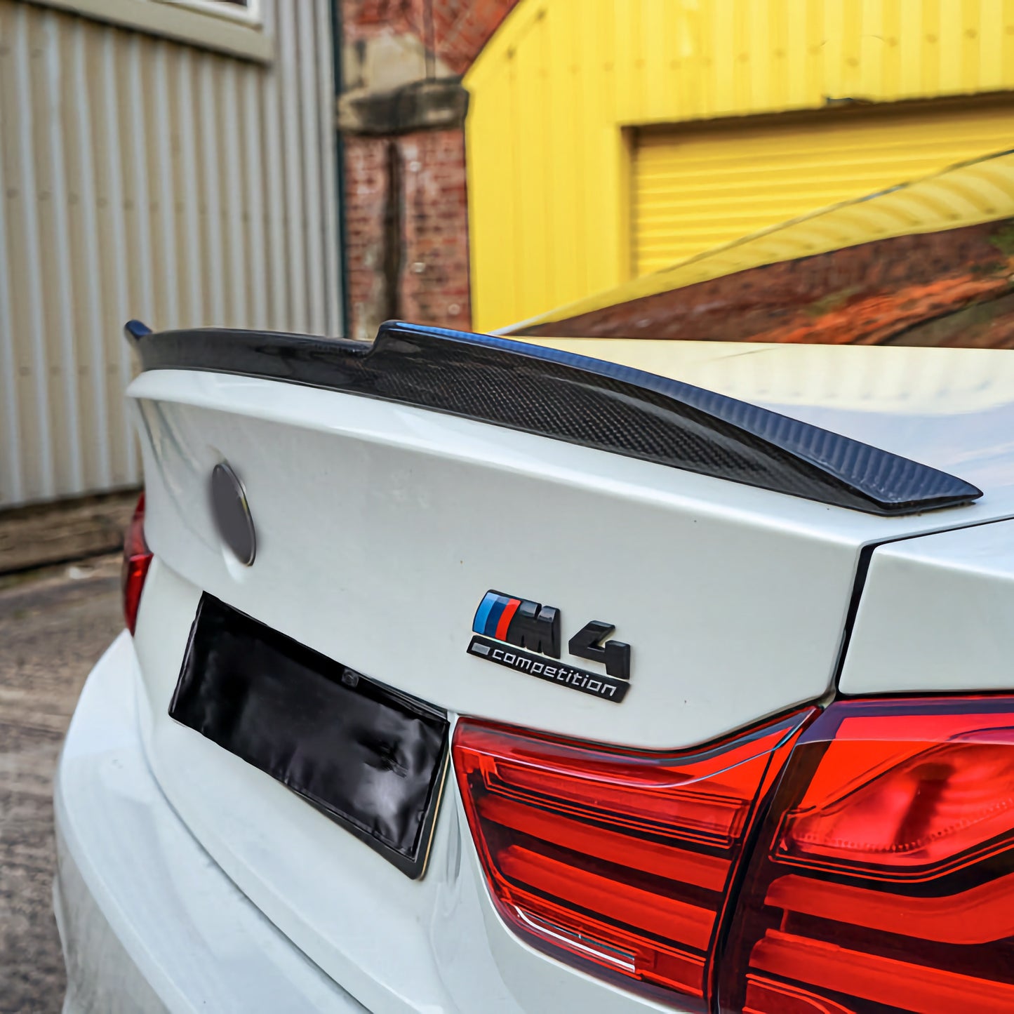 MAX CARBON PERFORMANCE REAR SPOILER TAIL LIP suitable for BMW M4 F82