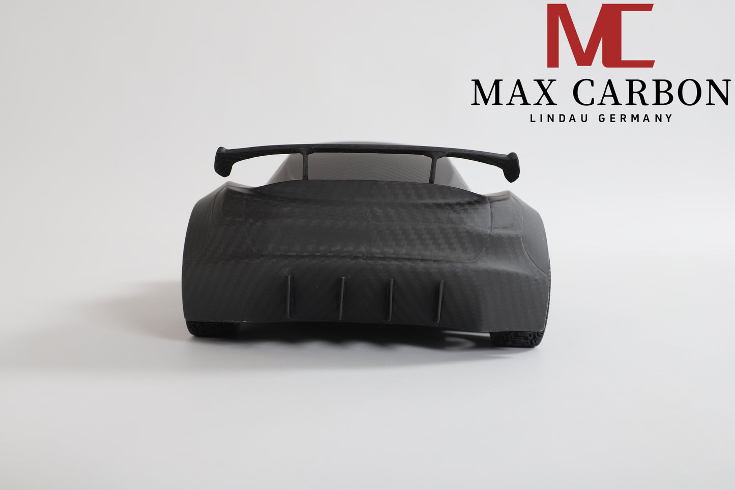 MAX CARBON Lifestyle Real Carbon Forged Carbon Hybrid Carbon Model Car made of Dry Carbon Prepreg 1:18 Sports Car Design Model Car