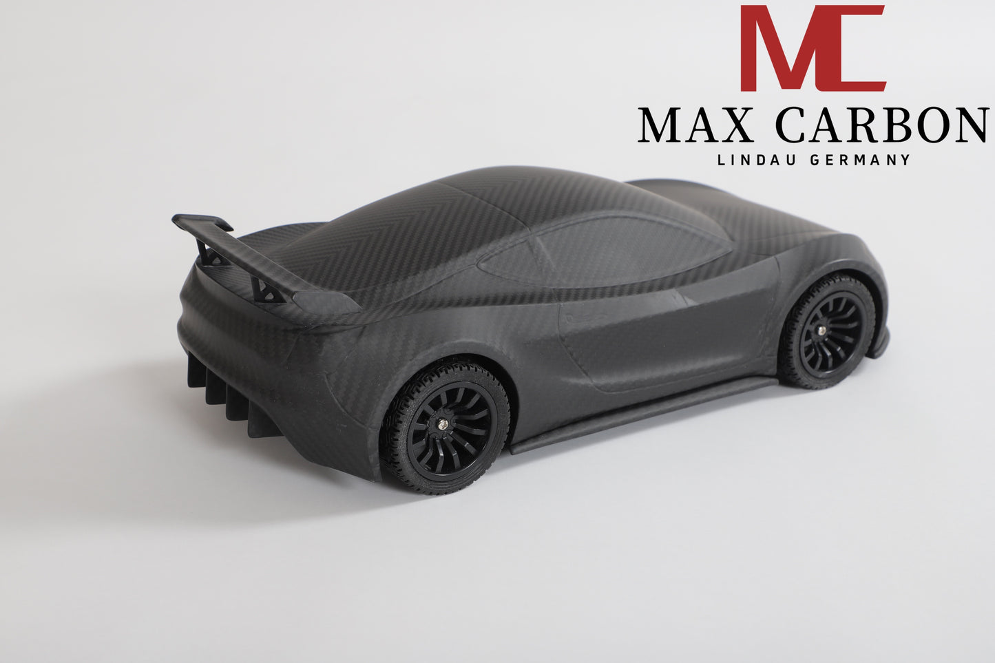 MAX CARBON Lifestyle Real Carbon Forged Carbon Hybrid Carbon Model Car made of Dry Carbon Prepreg 1:18 Sports Car Design Model Car