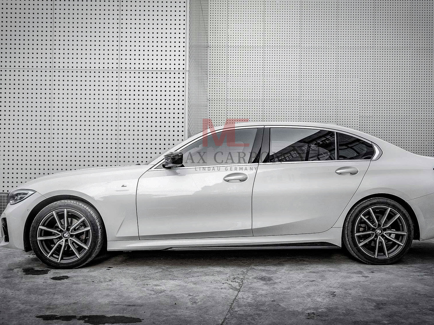 MC Dry Carbon Prepreg Performance Side Skirts suitable for BMW G20 G21 with M Package