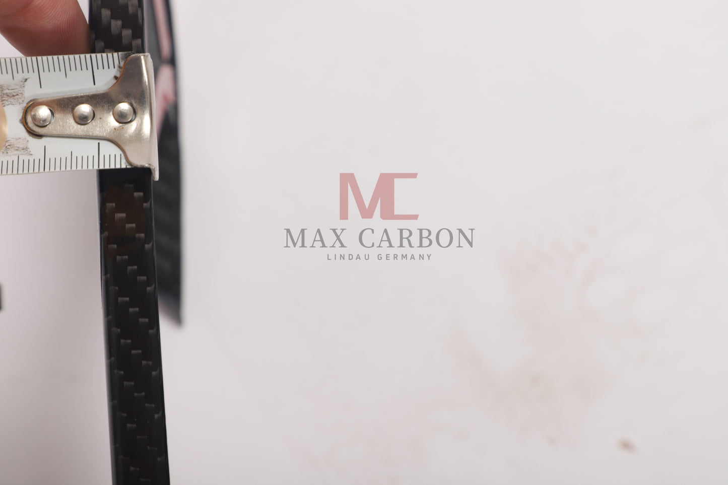 MC MAX CARBON Performance DRY CARBON AERO FLICKER Rear Fin for Audi RS7 C8 