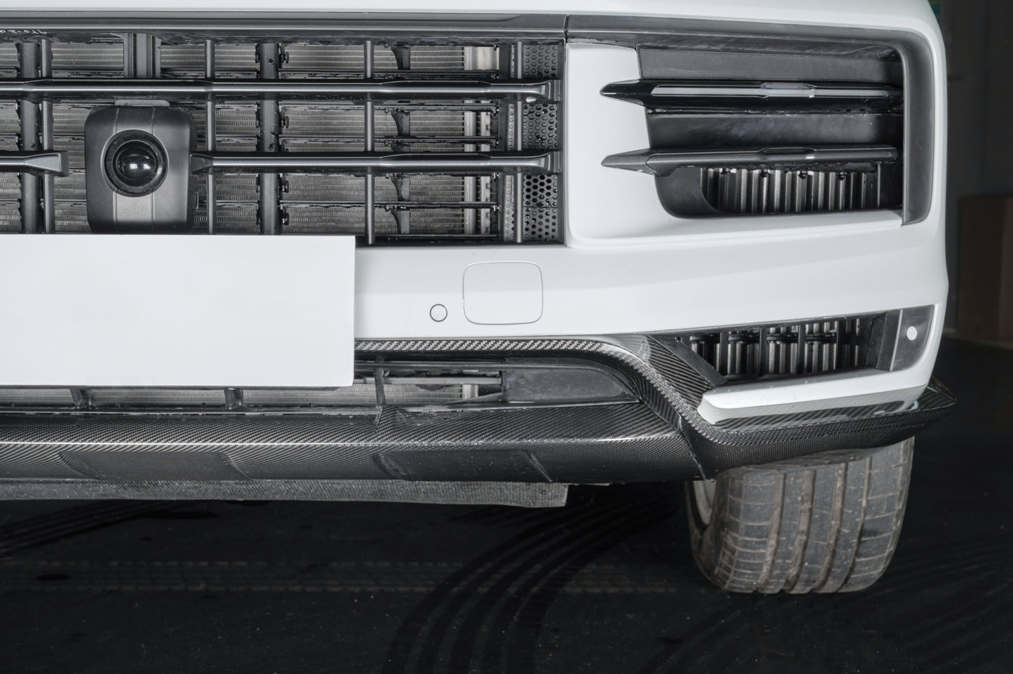 MAX CARBON DRY Carbon Front Lip for Porsche Cayenne S GTS 9YA 9Y0 Facelift GT Sport Style