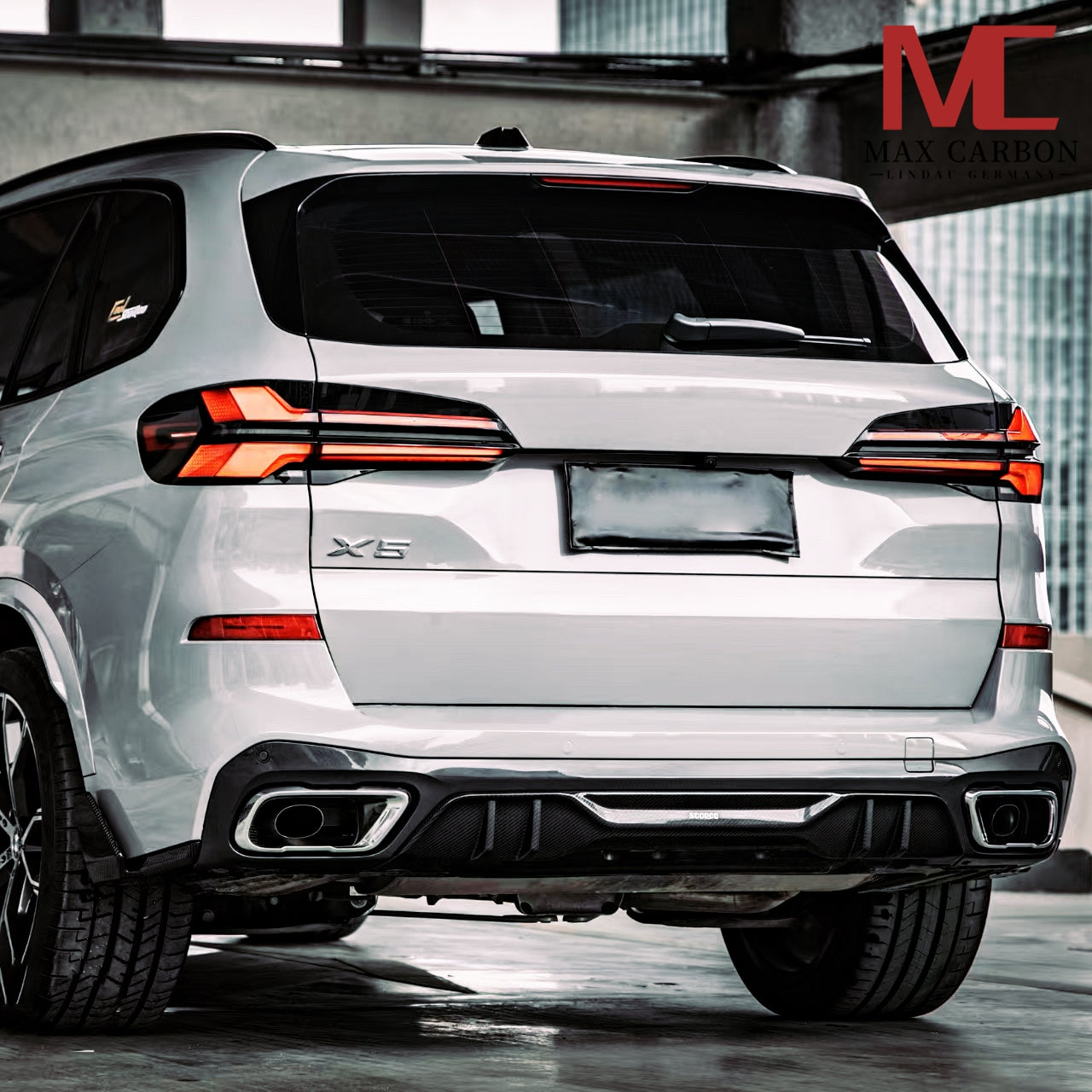 MC MAX CARBON Performance rear diffuser suitable for BMW X5 G05 before LCI