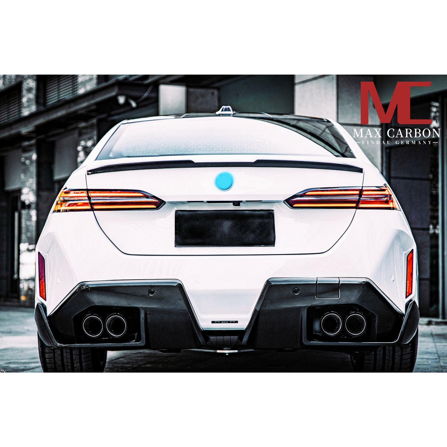 MAX CARBON Dry Carbon Rear Diffuser suitable for BMW M5 G90 G99
