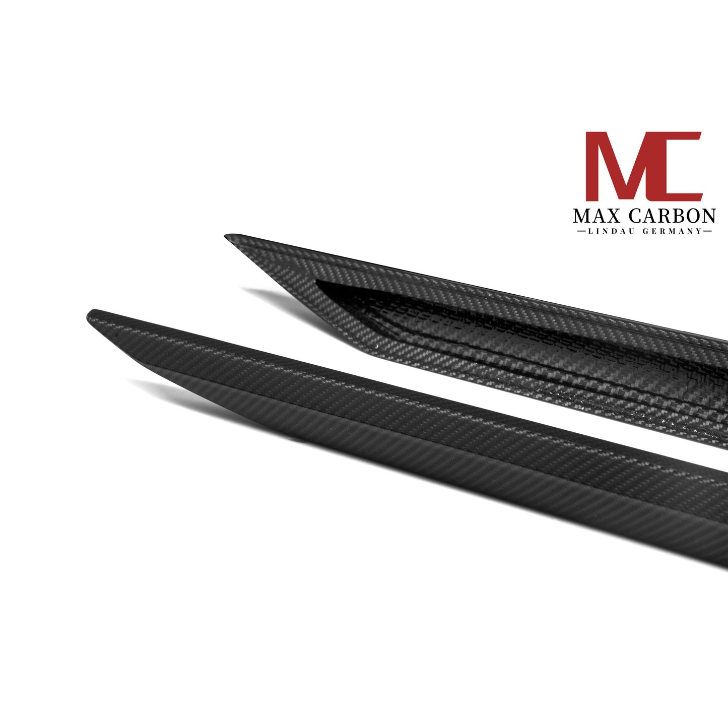 MAX CARBON Dry Carbon Prepreg Replacement Side Skirts Insert for BMW M5 G90 G99