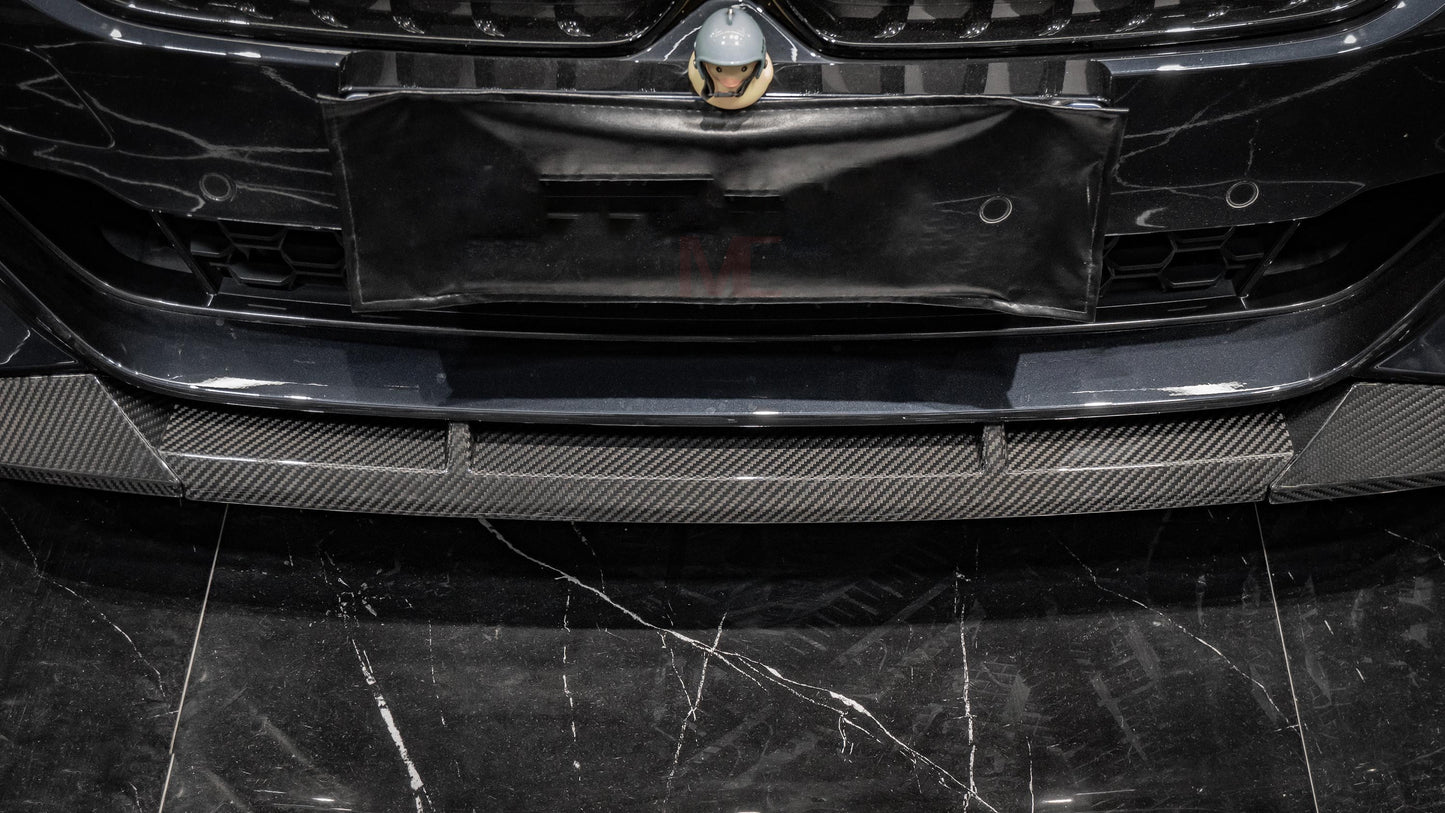MC Dry Carbon Prepreg Performance large front lip suitable for BMW G30 G31 LCI with M package 