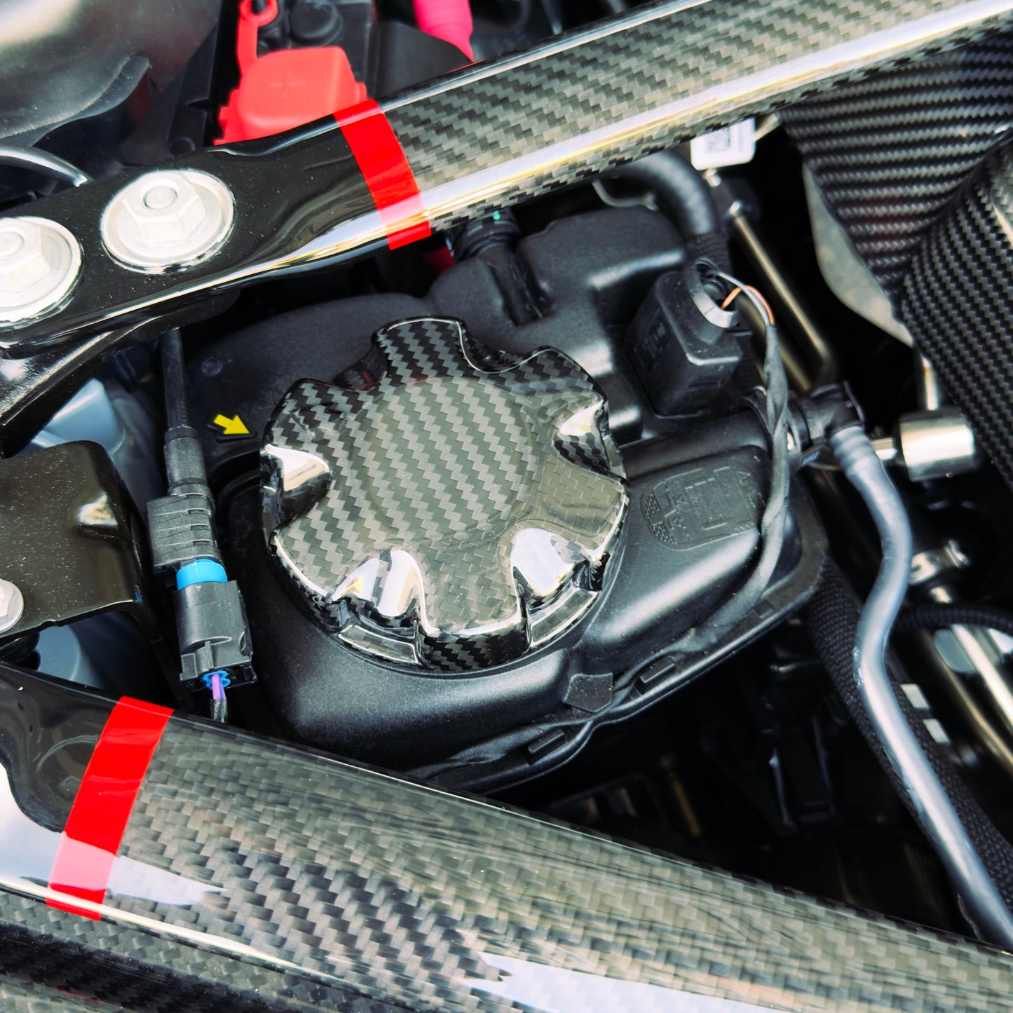 MAX CARBON Performance oil water climate cover 3 pieces in a set for the engine compartment, suitable for BMW G80 G81 M3 G82 G83 M4 M2 G87 