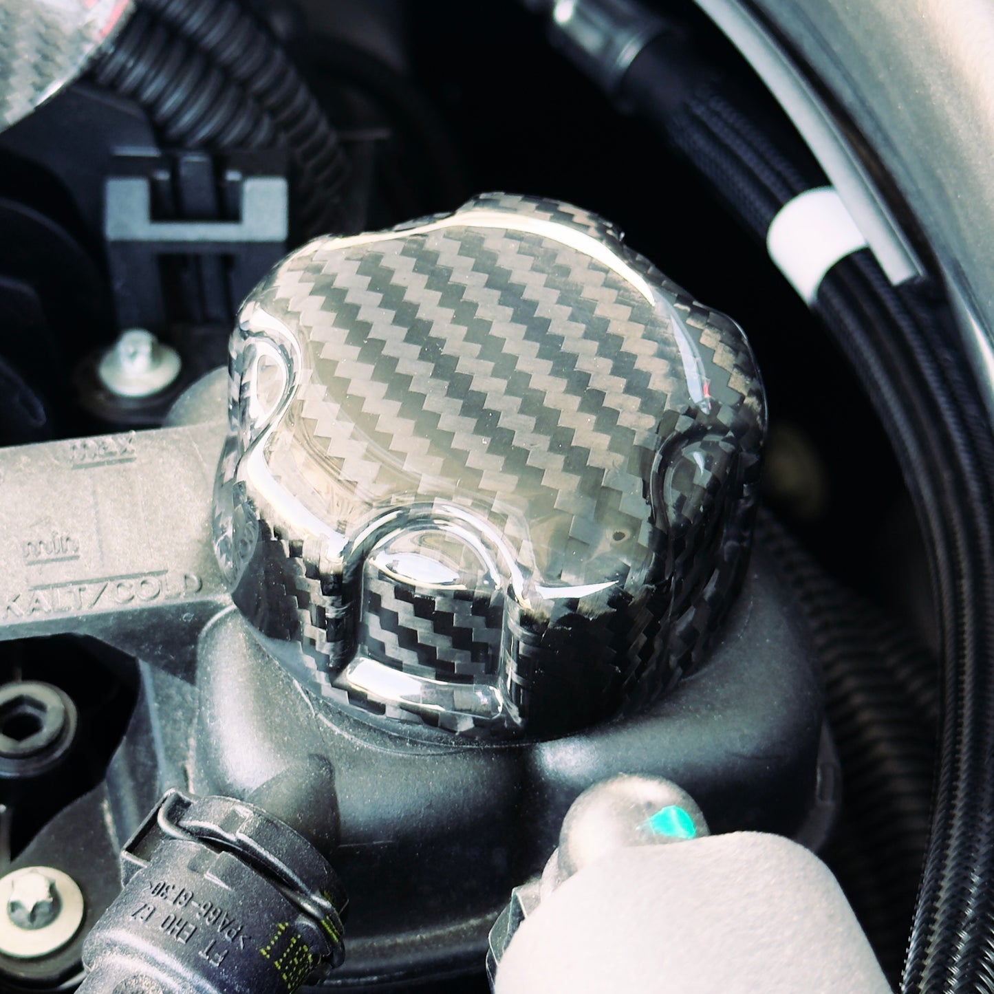 MAX CARBON Performance oil water climate cover 3 pieces in a set for the engine compartment, suitable for BMW G80 G81 M3 G82 G83 M4 M2 G87 