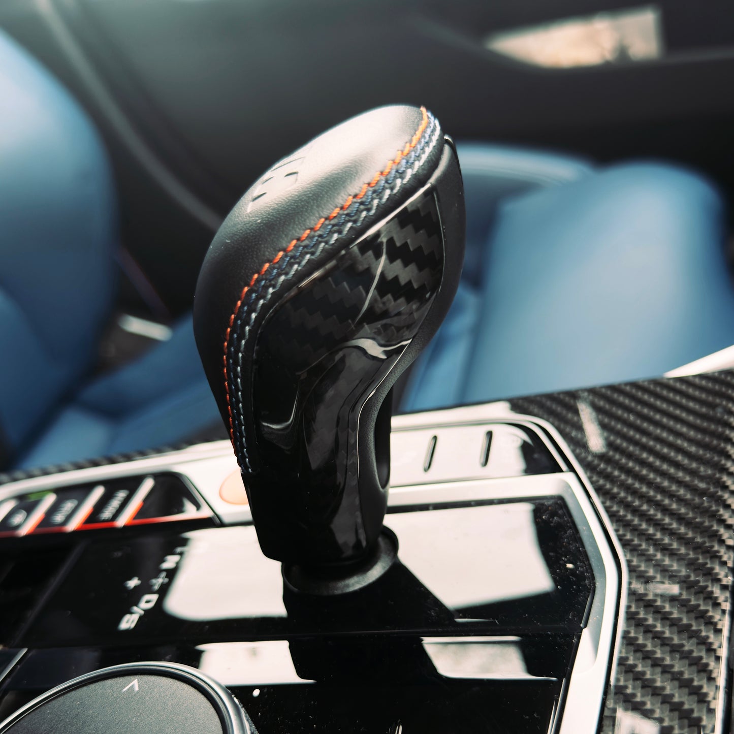 MAX CARBON Dry Carbon 1 piece gear knob attachment suitable for BMW M2 G87 M3 G80 G81 M4 G82 G83