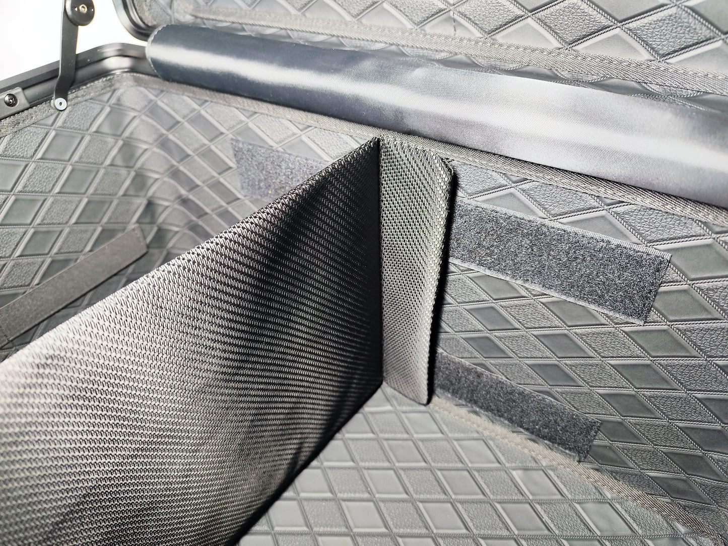 MC MAX CARBON Lifestyle Real Forged Carbon Motorcycle Case Car Case Topcase with TSA Lock 