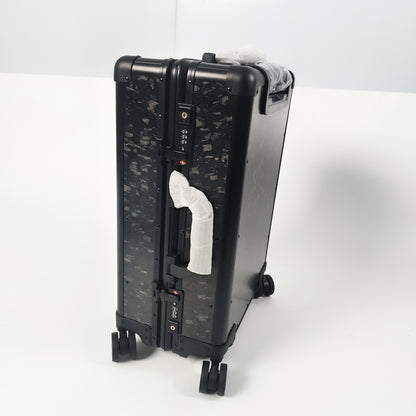 MC MAX CARBON Lifestyle Real Carbon High Quality Travel Luggage Hand Luggage Suitcase with TSA Lock 