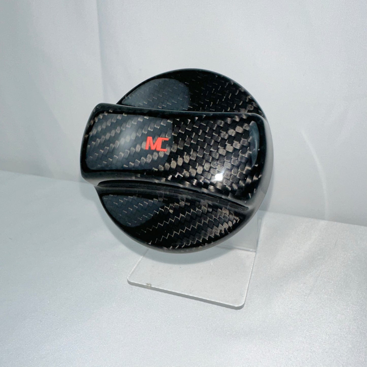 MAX CARBON Performance tank cap carbon for all BMW and MINI vehicles from 2010 