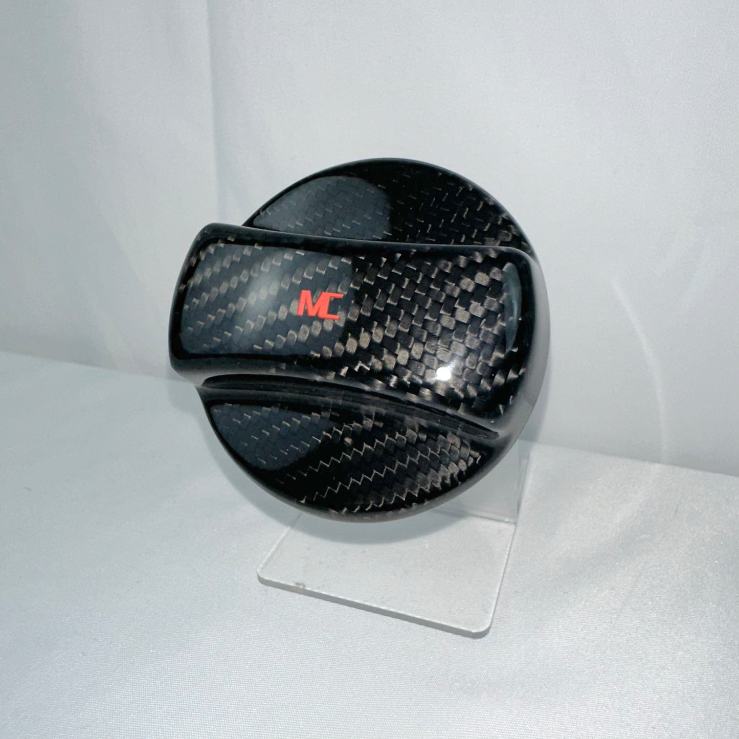 MAX CARBON Performance tank cap carbon for all BMW and MINI vehicles from 2010 