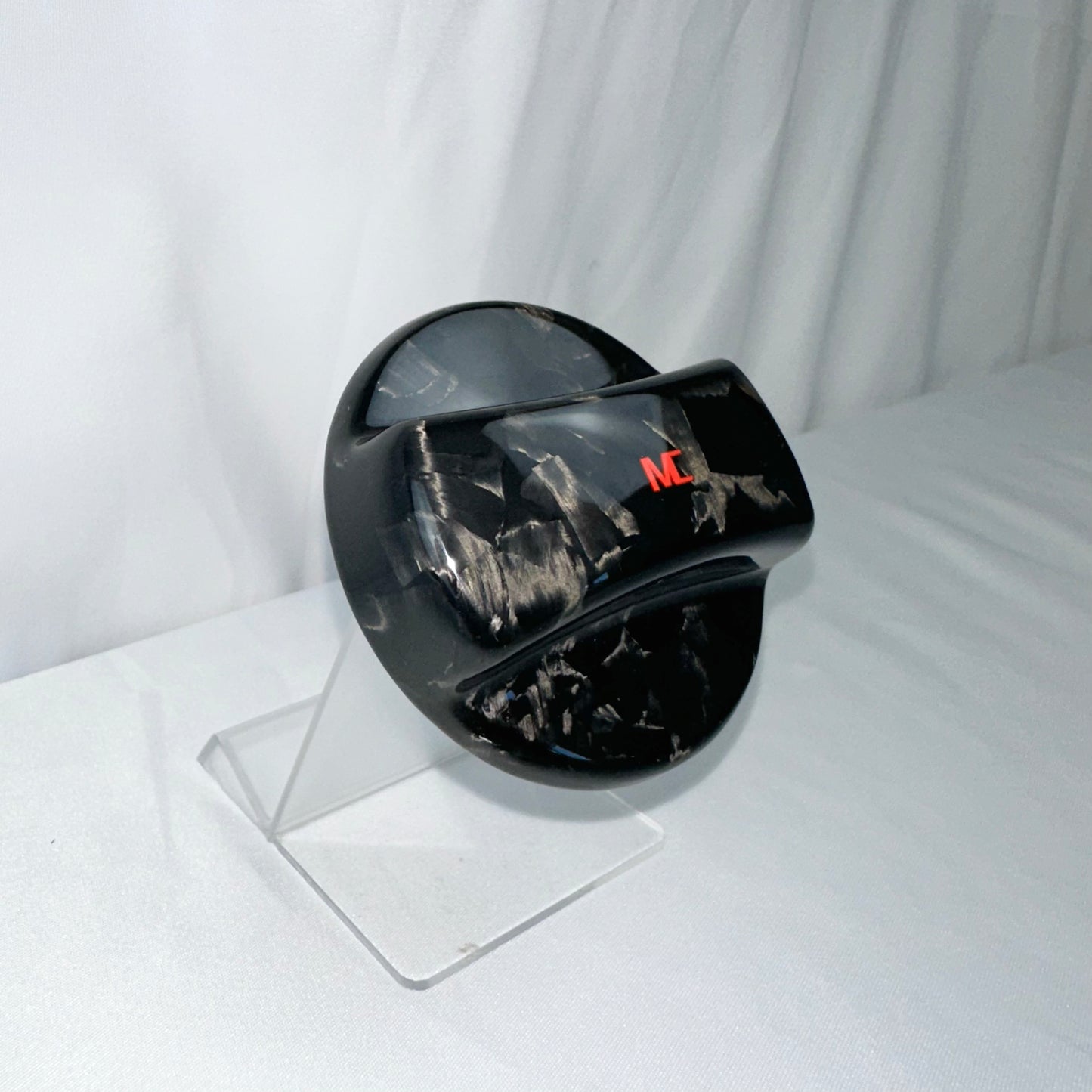 MAX CARBON Performance tank cap carbon for all BMW and MINI vehicles from 2010 