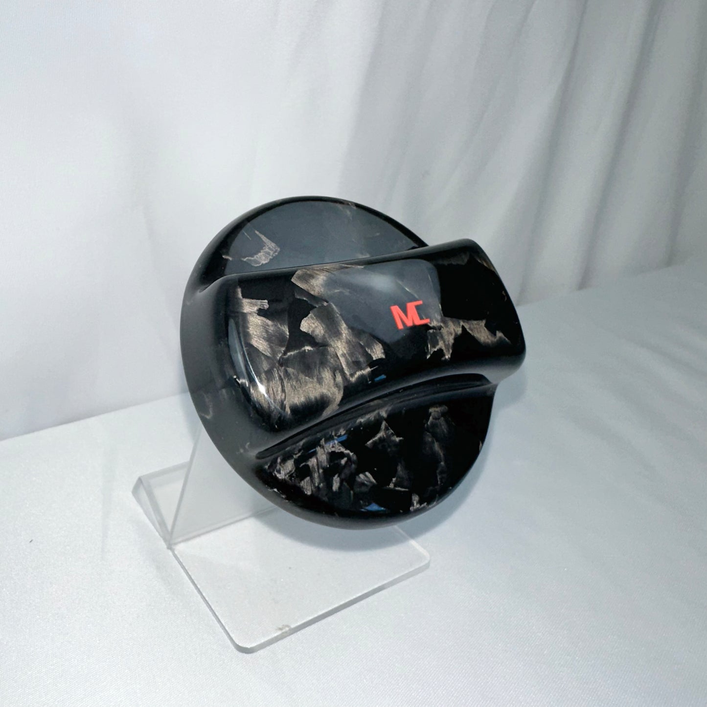 MAX CARBON Performance tank cap carbon for all BMW and MINI vehicles from 2010 