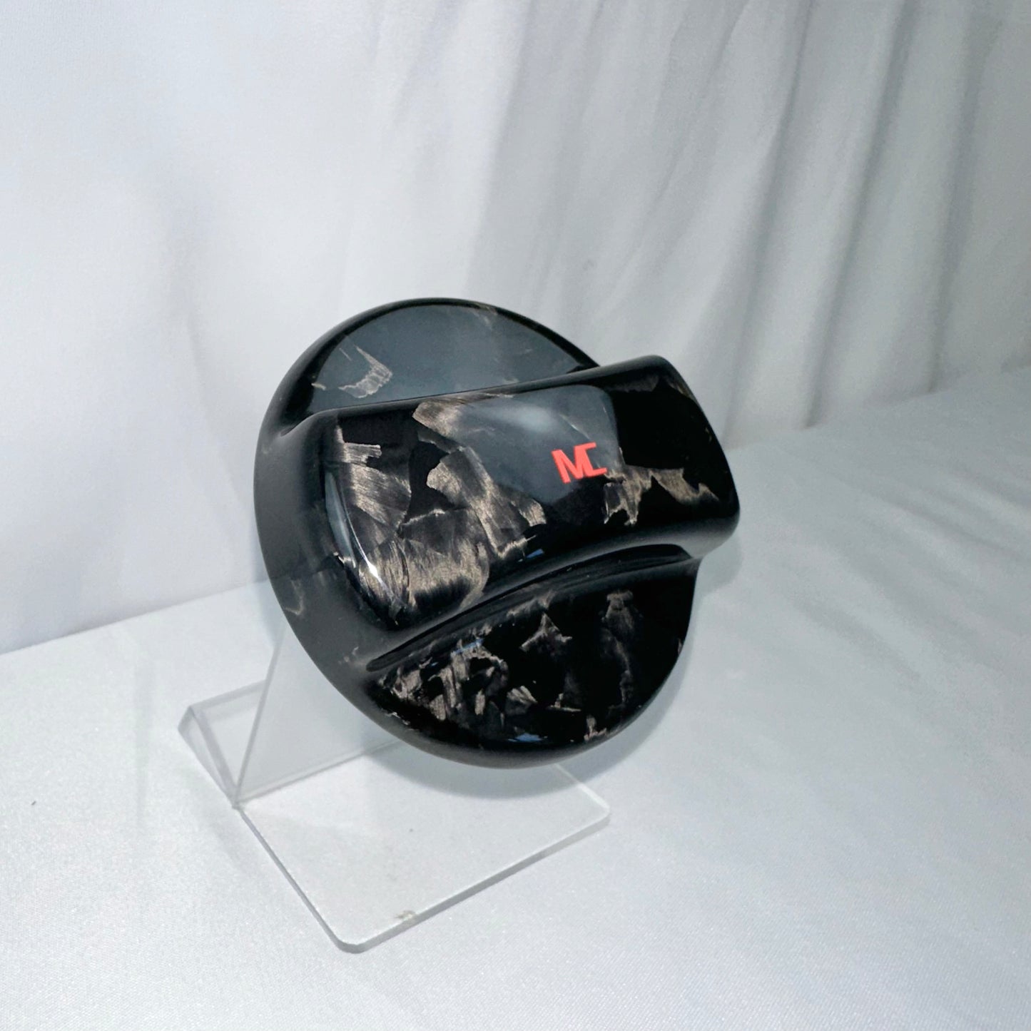 MAX CARBON Performance tank cap carbon for all BMW and MINI vehicles from 2010 