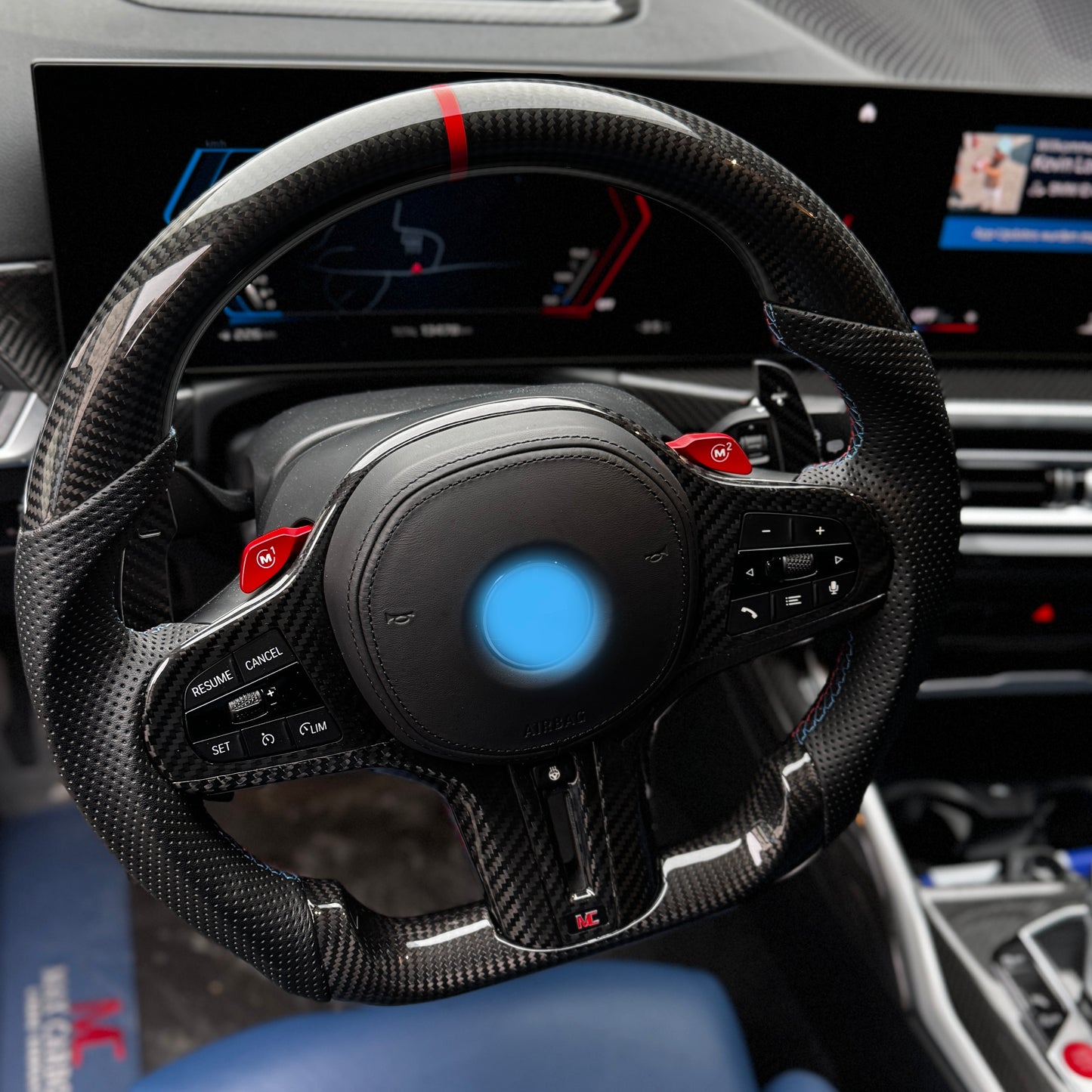 MAX CARBON DRY CARBON steering wheel suitable for BMW M2 G87 M3 G80 G81 M4 G82 G83