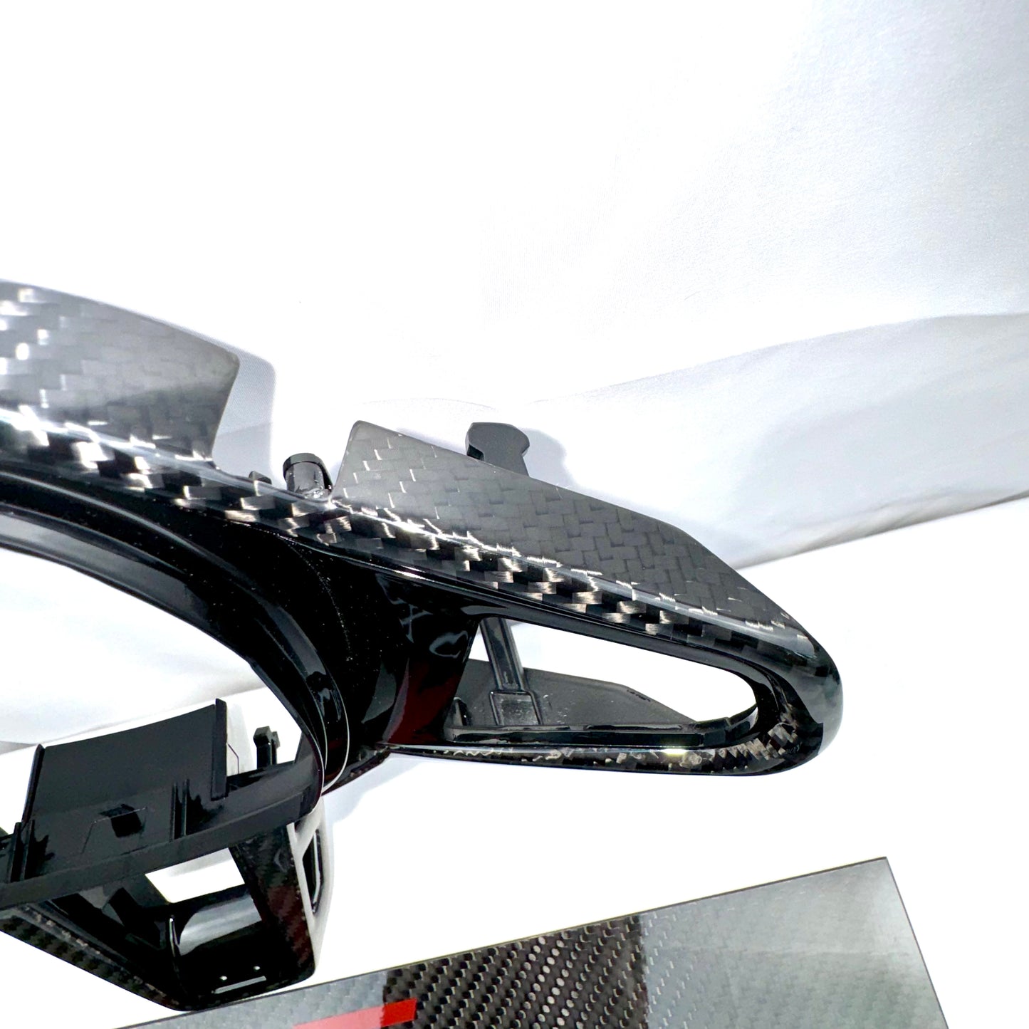 MAX CARBON Dry Carbon Prepreg Steering Wheel Cover Replacement for BMW M2 G87 LCI M3 G80 G81 LCI M4 G82 G83 LCI 