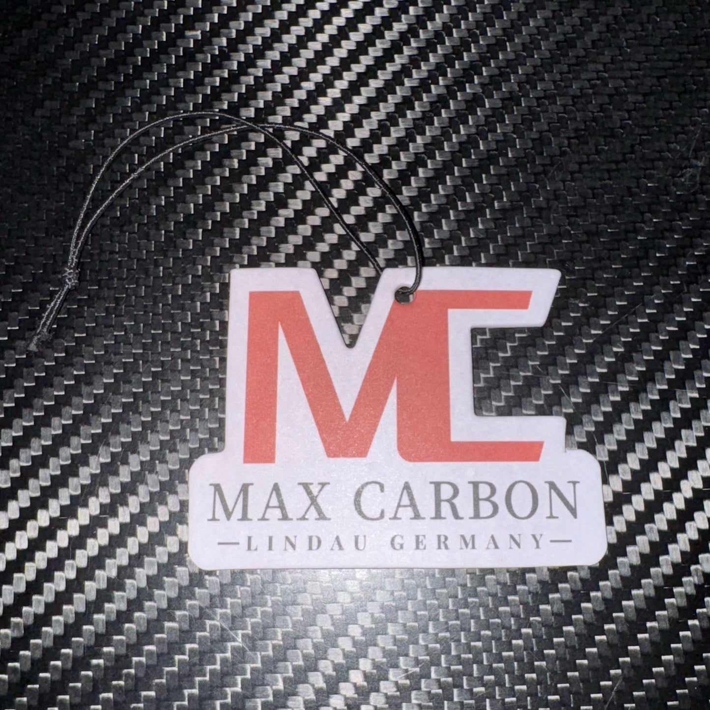 MAX CARBON fragrance tree with Original Elixir des Merveilles Eau de Parfum with original perfume from Hermès