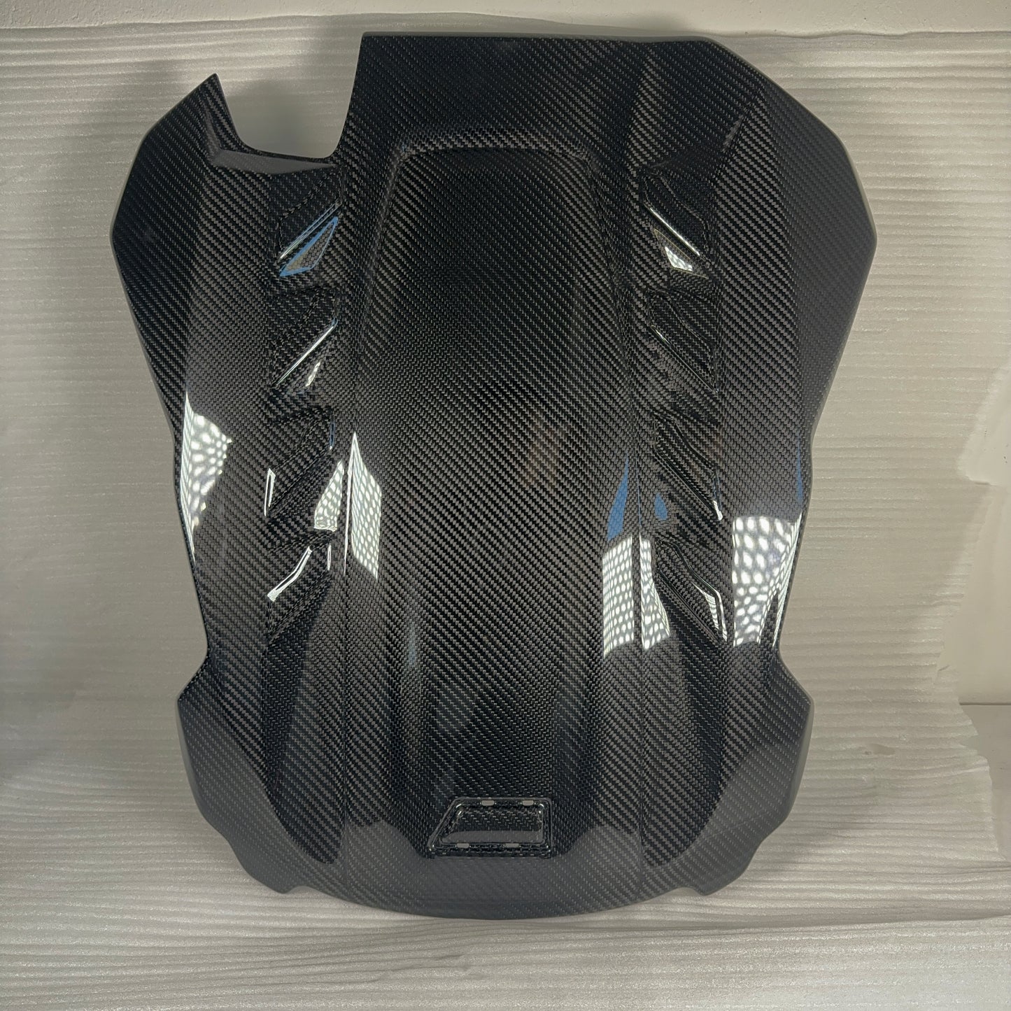 MAX CARBON Performance dry carbon engine cover engine compartment replacement for BMW X5M X6M F95 F96