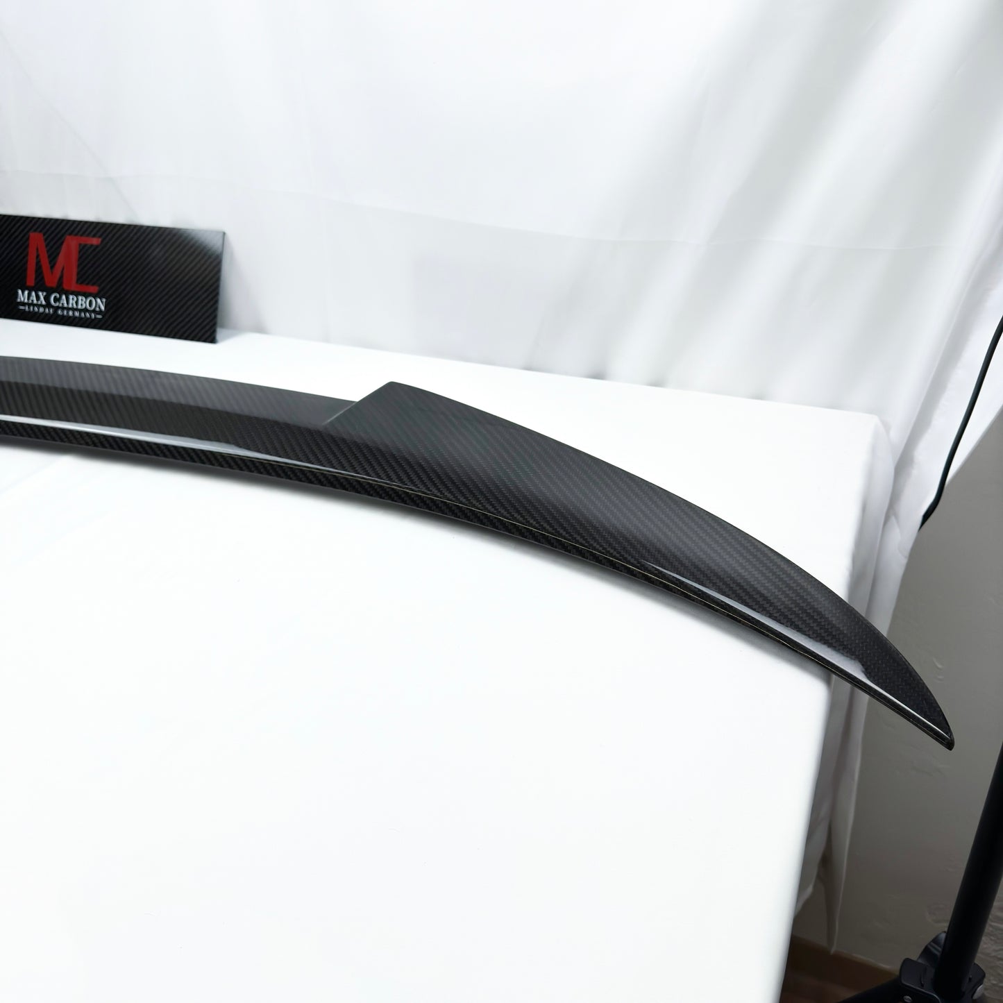 MC MAX CARBON Dry Carbon Prepreg Rear Spoiler Lip Spoiler suitable for BMW 4 Series F33 Cabriolet M4 F83 Cabriolet