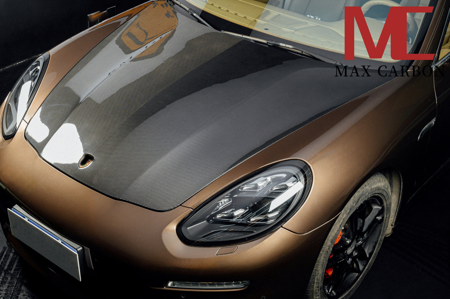 MAX CARBON DRY Carbon bonnet hood suitable for Porsche Panamera 970
