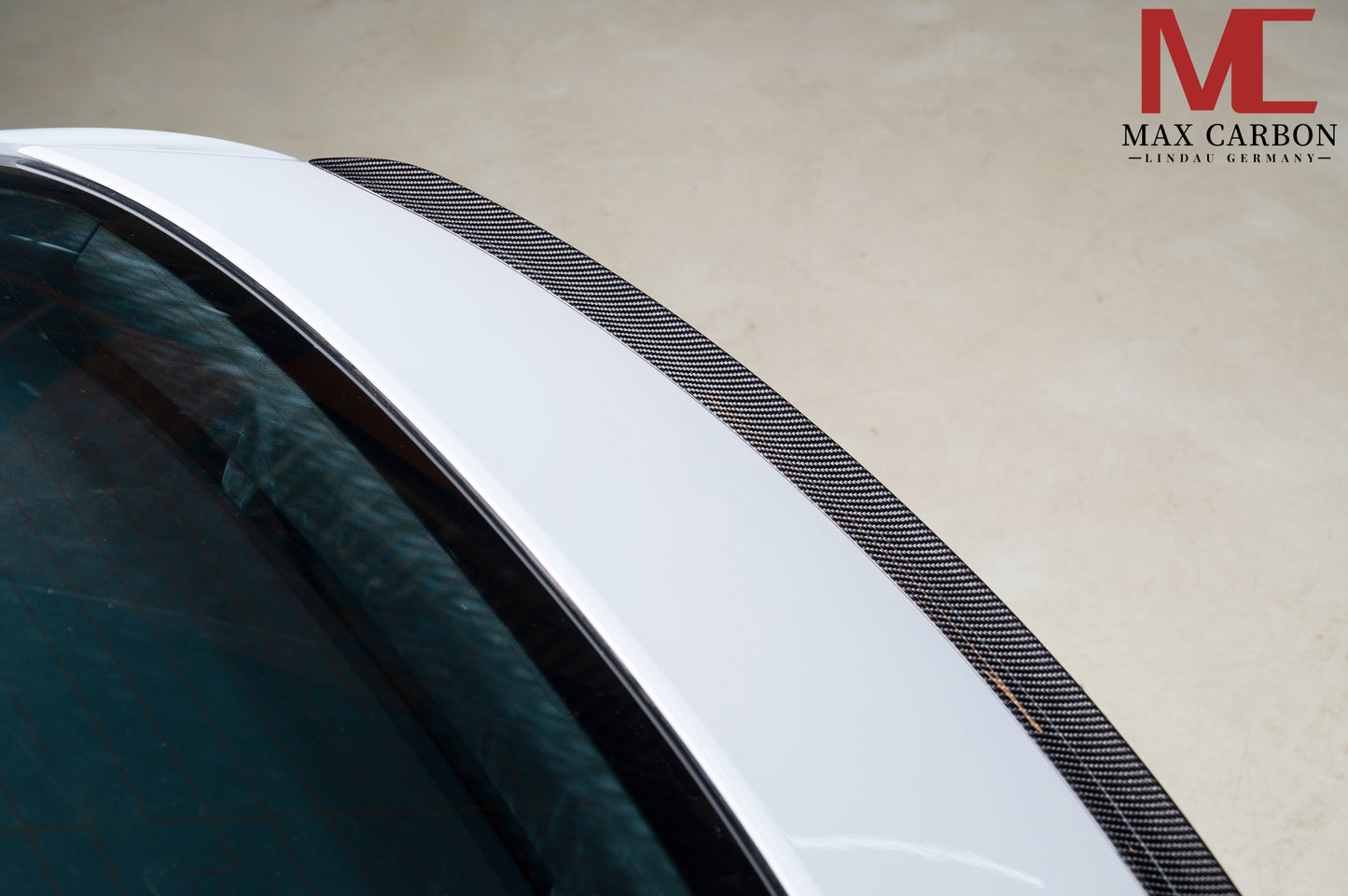 MAX CARBON DRY Carbon rear lip spoiler suitable for Porsche Panamera 976 4S