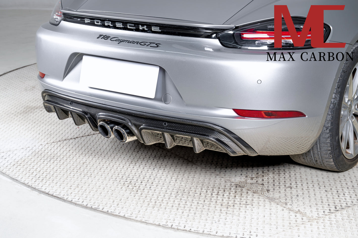 MAX CARBON DRY Carbon rear diffuser replacement diffuser suitable for Porsche 718 982 Cayman Boxster 