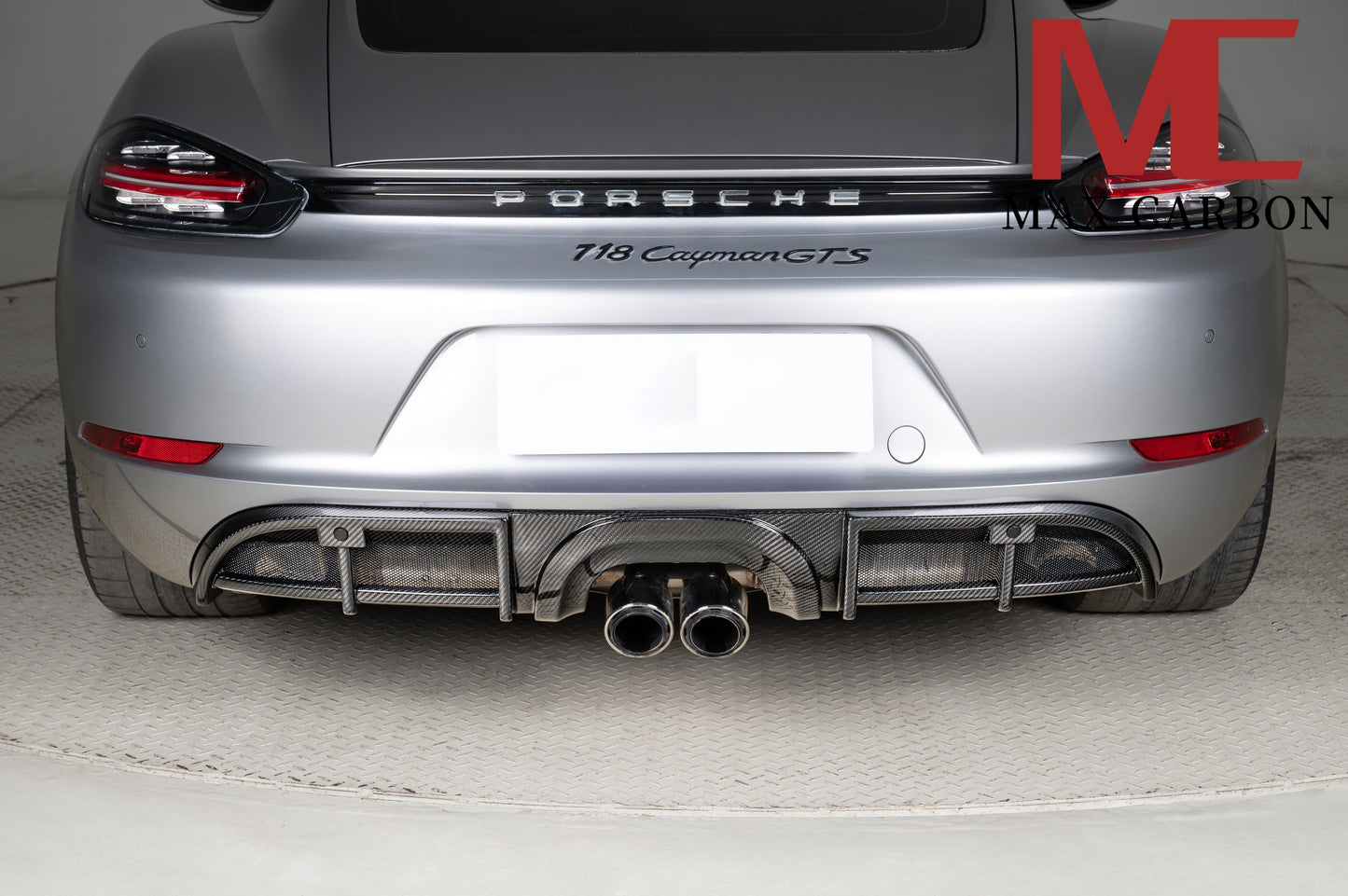 MAX CARBON DRY Carbon rear diffuser replacement diffuser suitable for Porsche 718 982 Cayman Boxster 