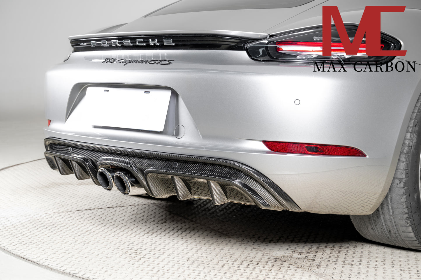 MAX CARBON DRY Carbon rear diffuser replacement diffuser suitable for Porsche 718 982 Cayman Boxster 